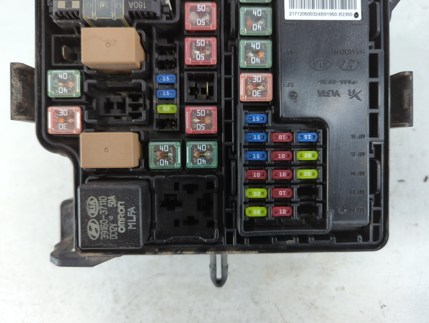 2015-2019 Kia Soul Fusebox Fuse Box Panel Relay Module P/N:91713B2770 Fits Fits 2015 2016 2017 2018 2019 OEM Used Auto Parts