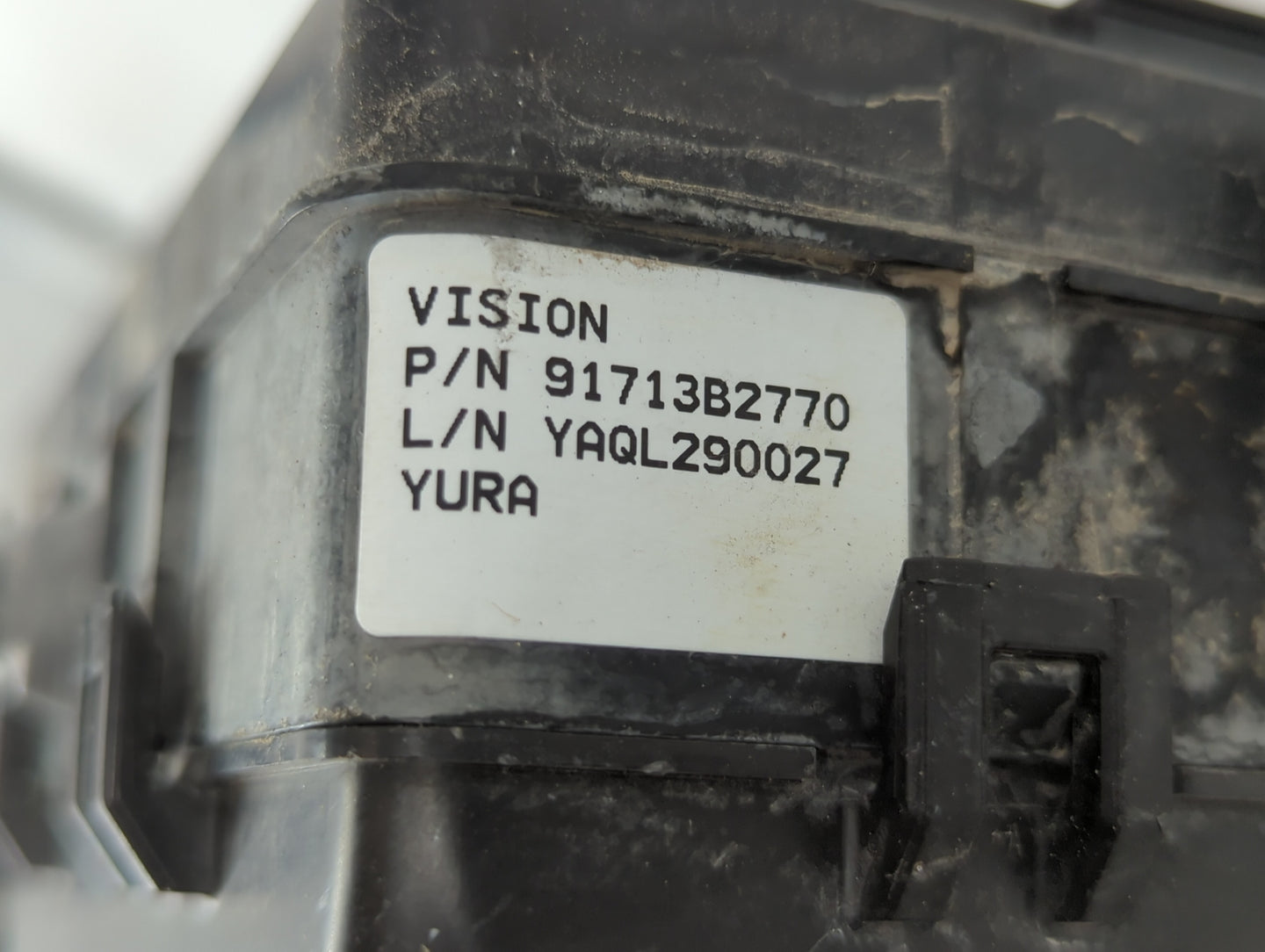 2015-2019 Kia Soul Fusebox Fuse Box Panel Relay Module P/N:91713B2770 Fits Fits 2015 2016 2017 2018 2019 OEM Used Auto Parts