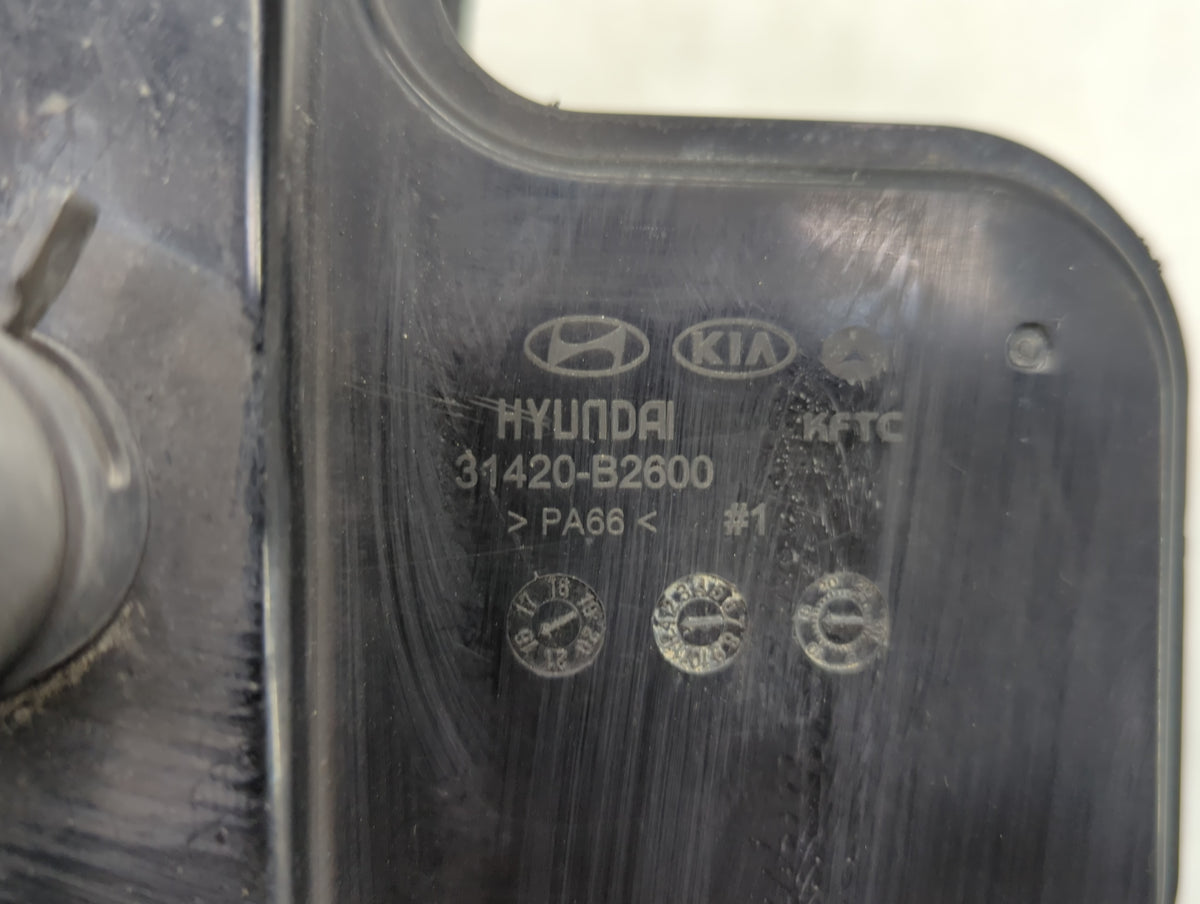 2018 Kia Soul Fuel Vapor Charcoal Canister 852857 - Oemusedautoparts1.com