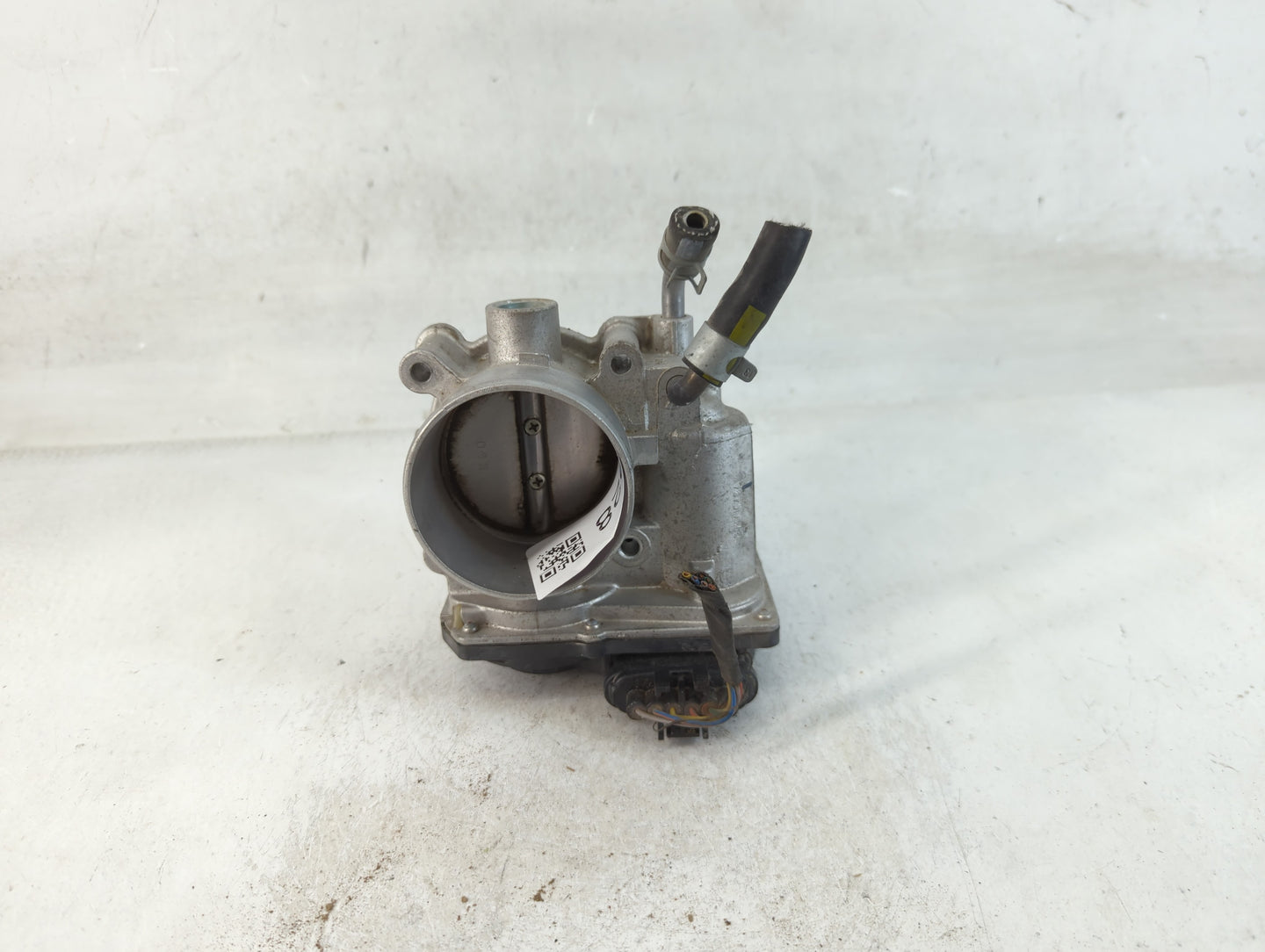 2014-2019 Kia Soul Throttle Body P/N:35100-2E000 Fits Fits 2011 2012 2013 2014 2015 2016 2017 2018 2019 2020 2021 OEM Used A