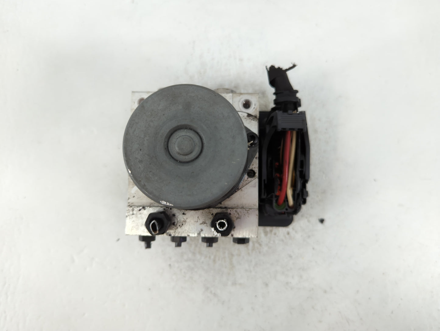 2017-2019 Kia Soul ABS Pump Control Module Replacement P/N:58900-B8420 Fits Fits 2017 2018 2019 OEM Used Auto Parts - Oemuse