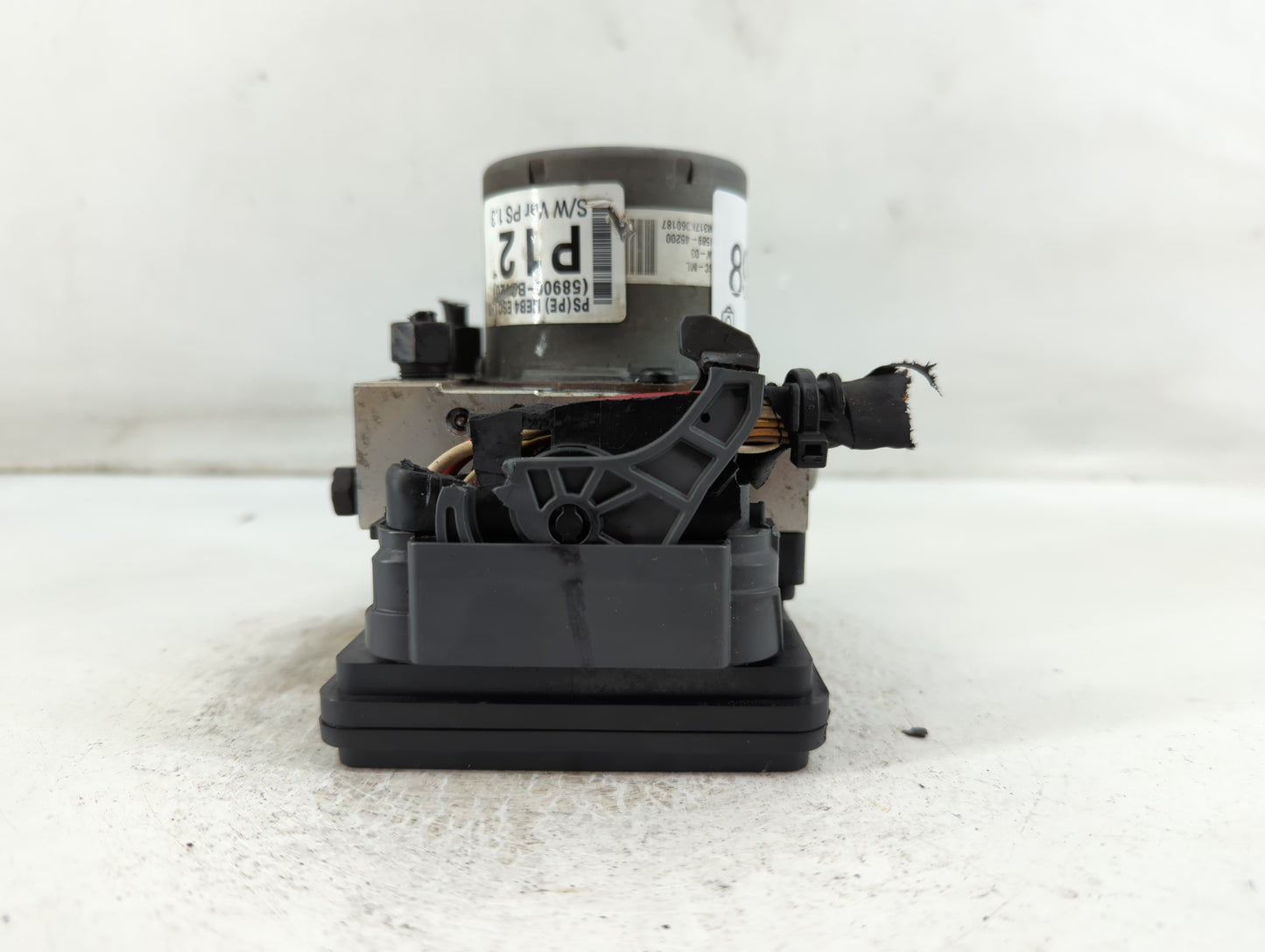 2017-2019 Kia Soul ABS Pump Control Module Replacement P/N:58900-B8420 Fits Fits 2017 2018 2019 OEM Used Auto Parts - Oemuse