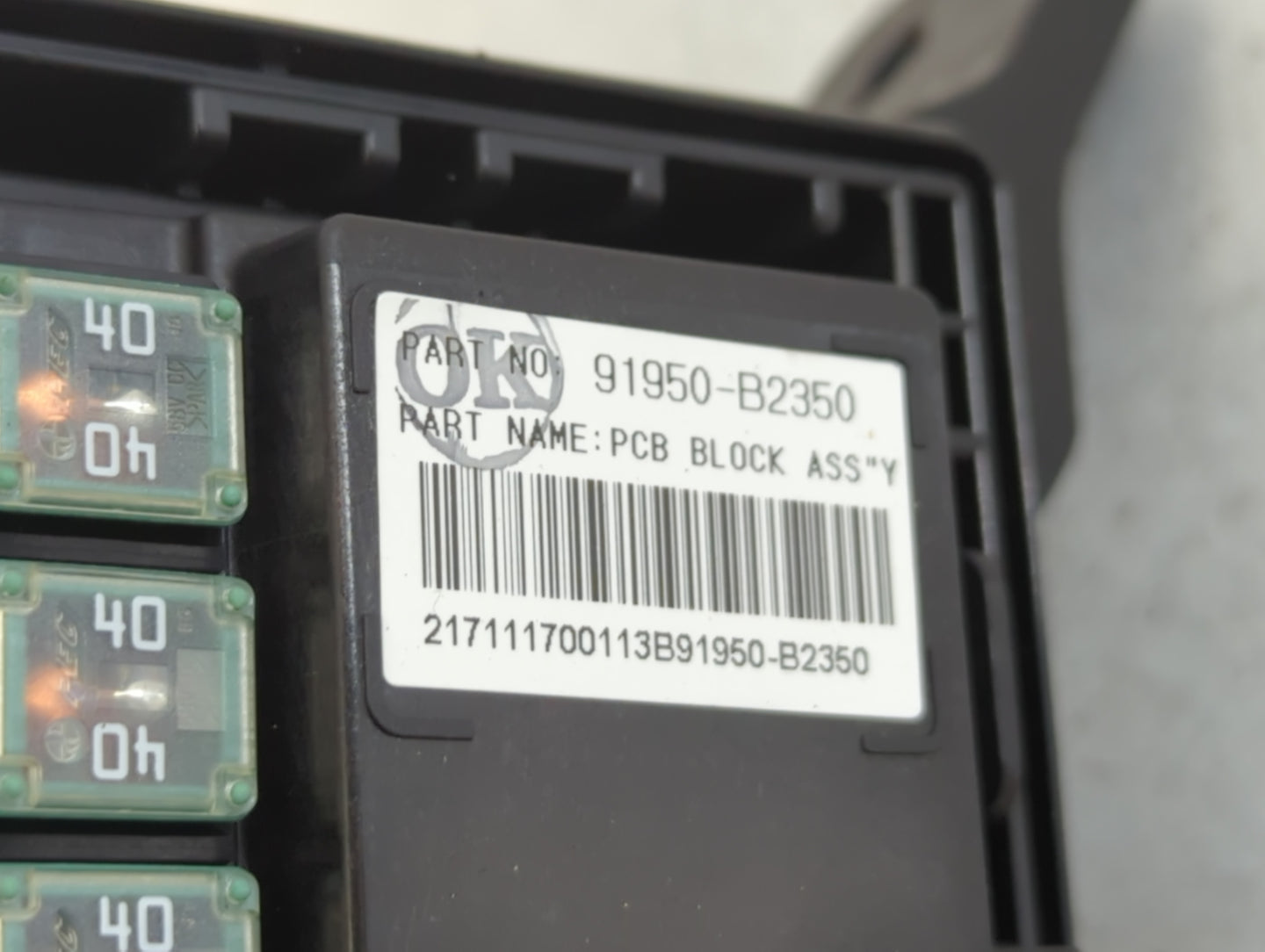 2017-2019 Kia Soul Fusebox Fuse Box Panel Relay Module P/N:91950-B2350 Fits Fits 2017 2018 2019 OEM Used Auto Parts - Oemuse