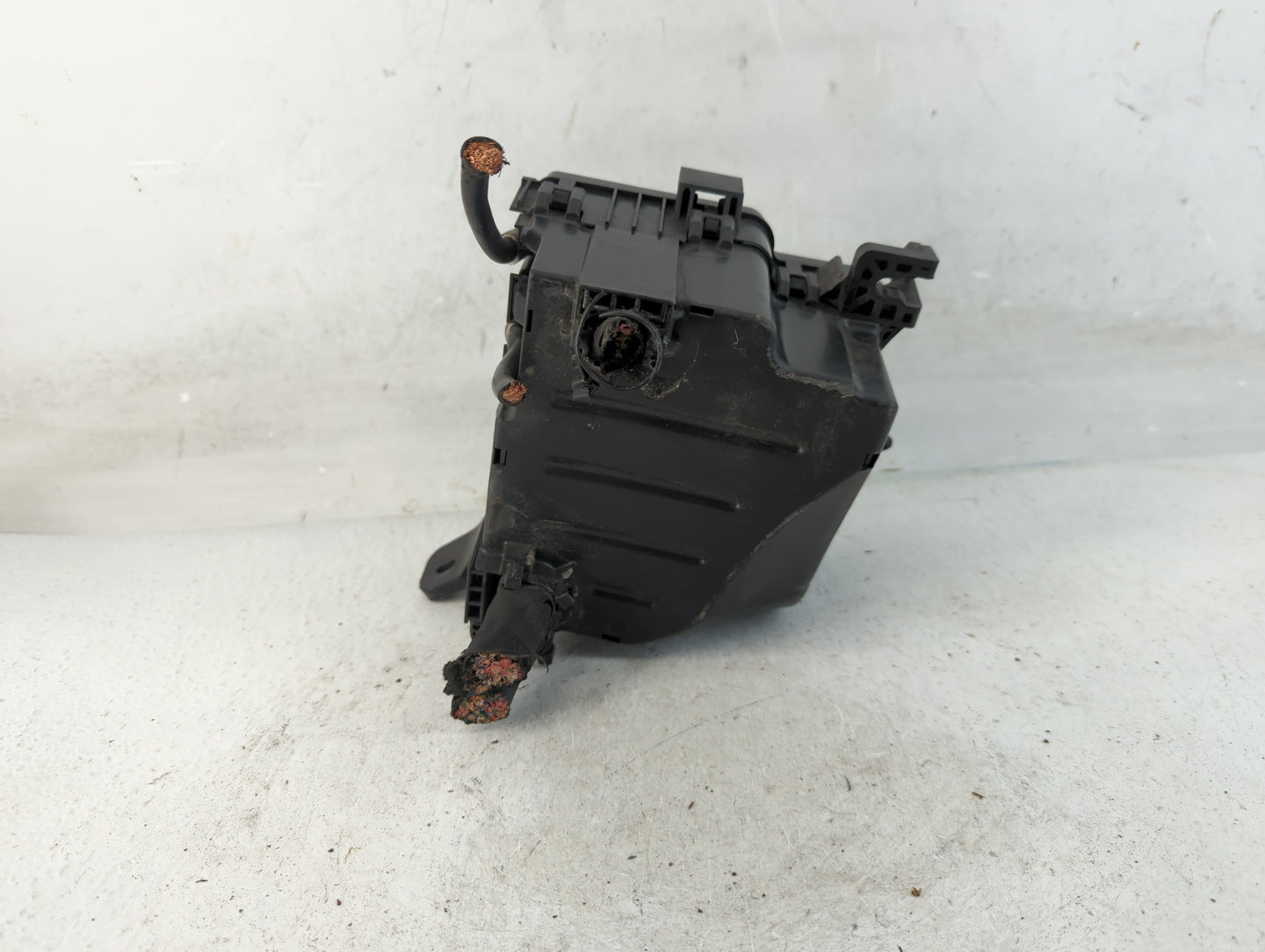 2017-2019 Kia Soul Fusebox Fuse Box Panel Relay Module P/N:91950-B2350 Fits Fits 2017 2018 2019 OEM Used Auto Parts - Oemuse