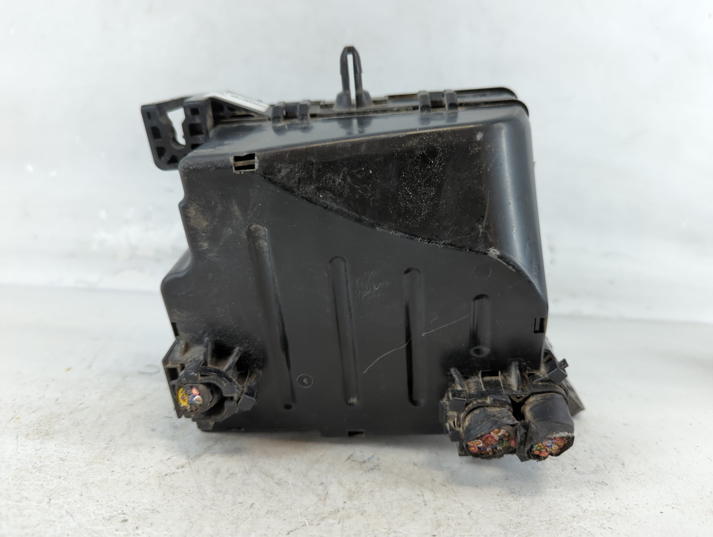 2017-2019 Kia Soul Fusebox Fuse Box Panel Relay Module P/N:91950-B2350 Fits Fits 2017 2018 2019 OEM Used Auto Parts - Oemuse