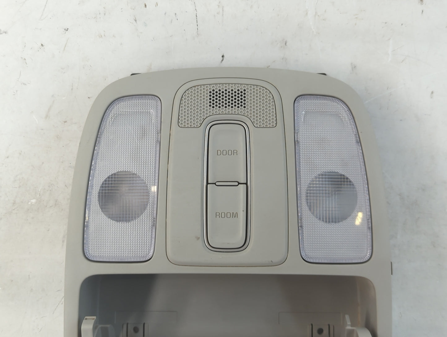 2014-2019 Kia Soul Overhead Roof Console 918831 - Oemusedautoparts1.com