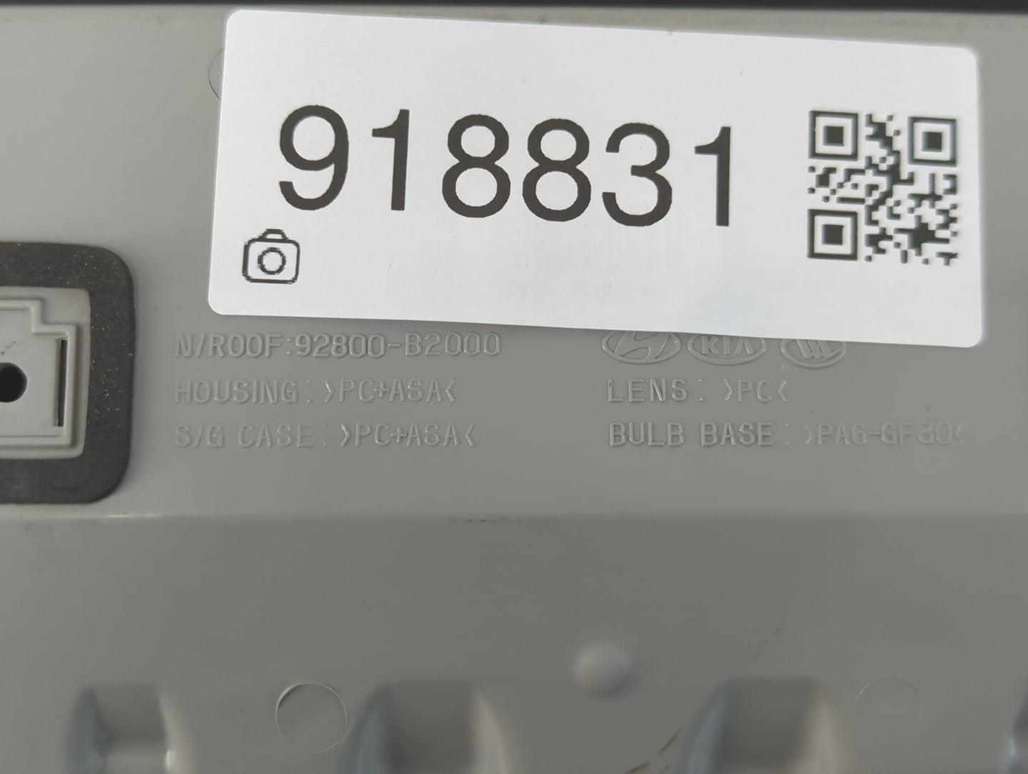 2014-2019 Kia Soul Overhead Roof Console 918831 - Oemusedautoparts1.com