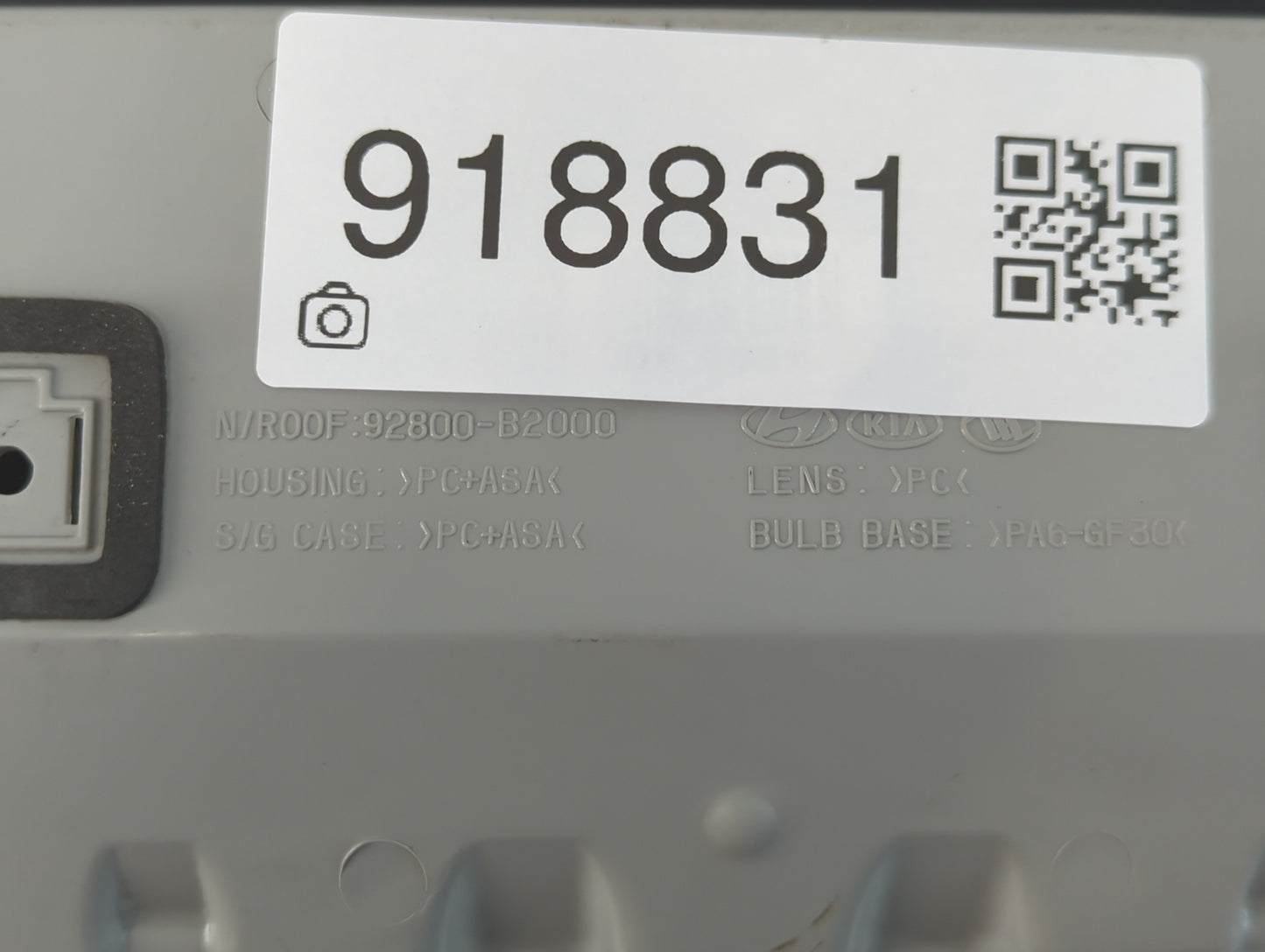 2014-2019 Kia Soul Overhead Roof Console 918831 - Oemusedautoparts1.com