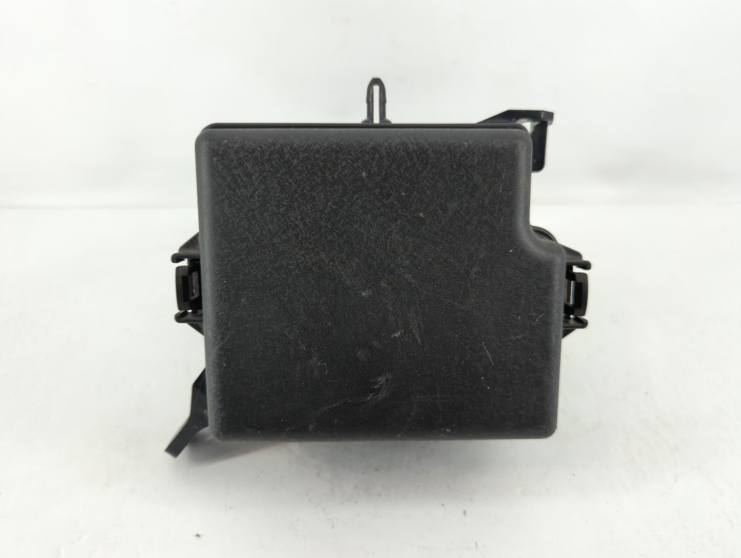 2018 Kia Soul Ev Fusebox Fuse Box Panel Relay Module P/N:LBQL260009 Fits Fits 2015 2016 2017 2019 OEM Used Auto Parts - Oemu