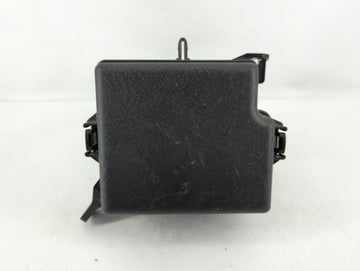 2018 Kia Soul Ev Fusebox Fuse Box Panel Relay Module P/N:LBQL260009 Fits Fits 2015 2016 2017 2019 OEM Used Auto Parts - Oemu