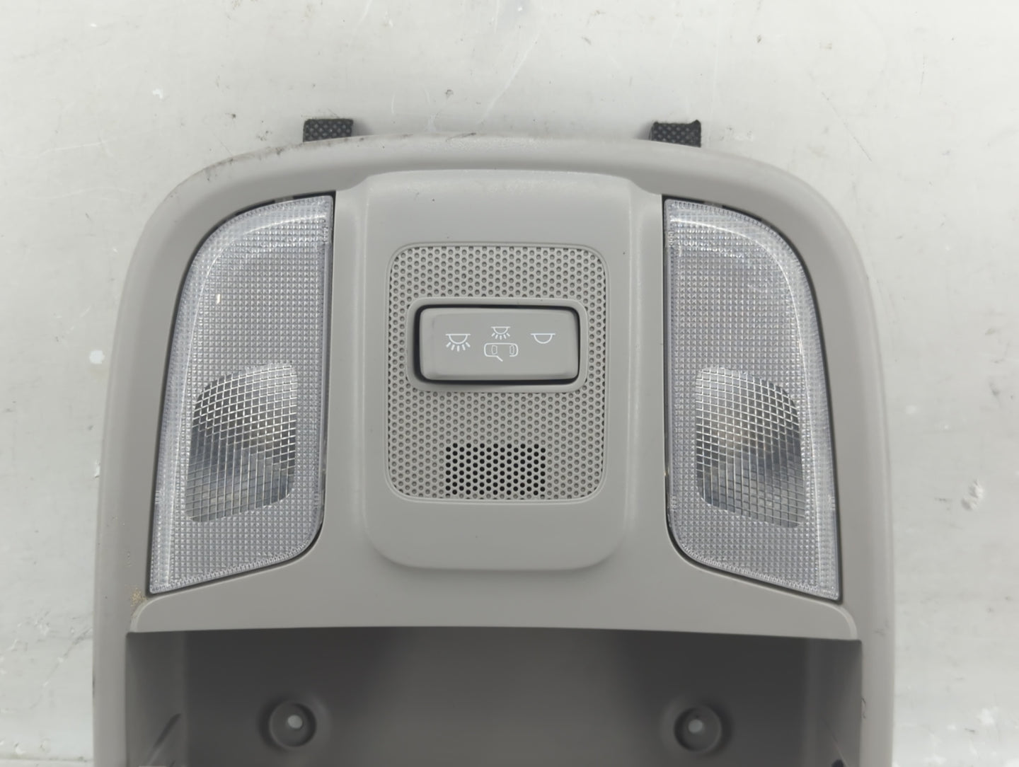 2017-2021 Kia Sportage Overhead Roof Console 1321873 - Oemusedautoparts1.com