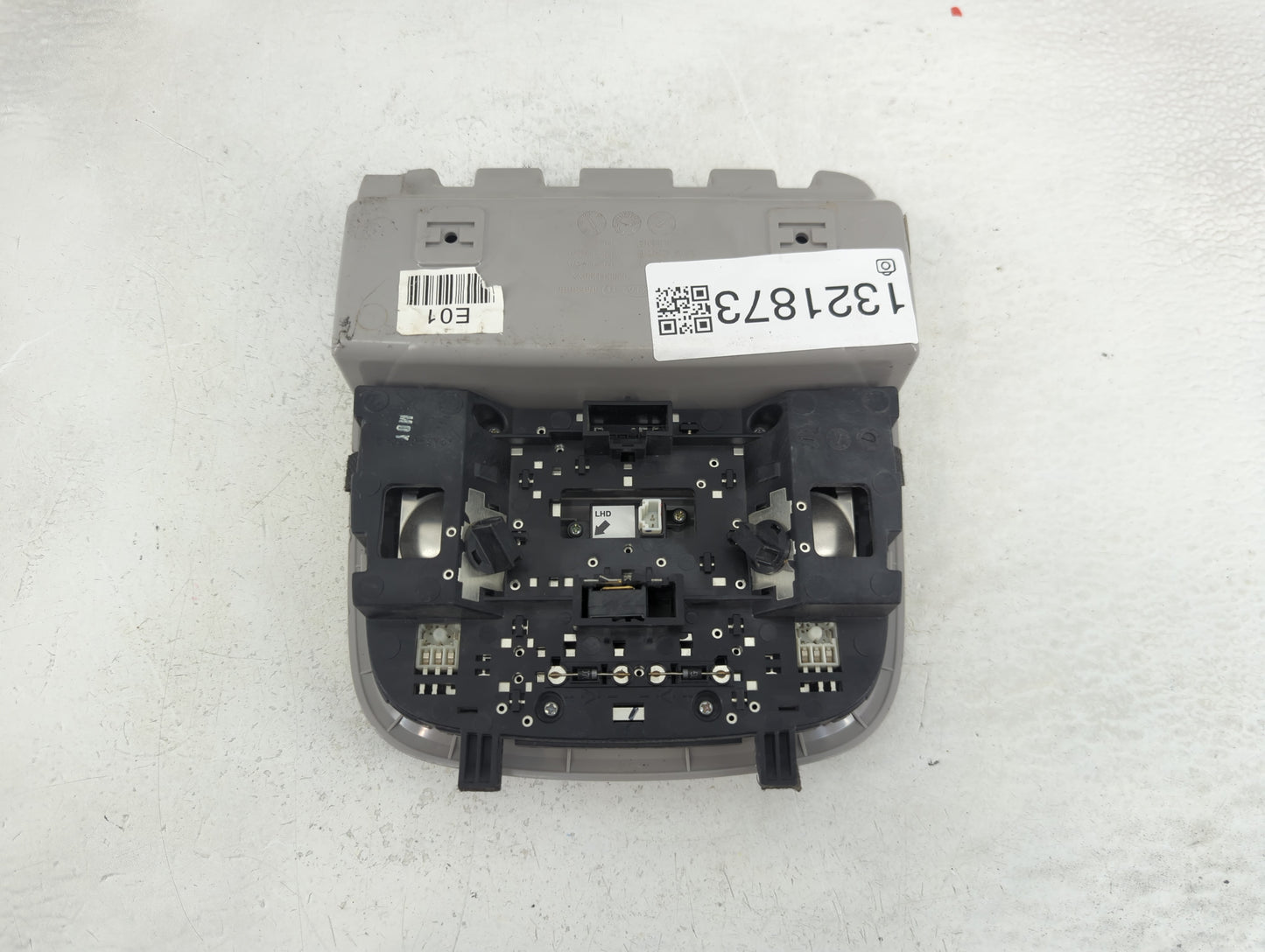 2017-2021 Kia Sportage Overhead Roof Console 1321873 - Oemusedautoparts1.com