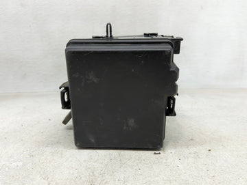 2017-2019 Kia Sportage Fusebox Fuse Box Panel Relay Module P/N:91950-D9BD0 Fits Fits 2017 2018 2019 OEM Used Auto Parts - Oe