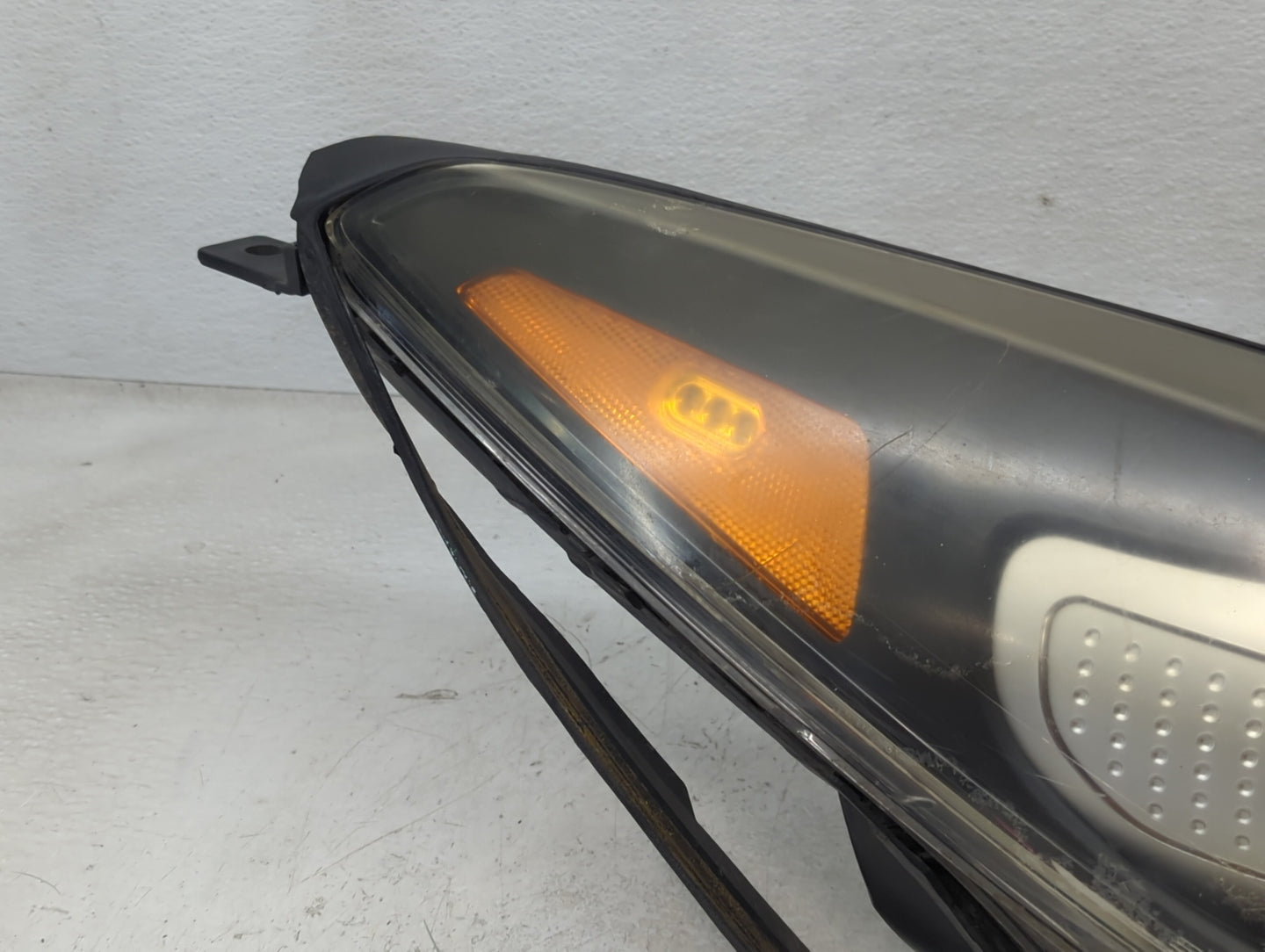 2017-2022 Kia Sportage Passenger Right Oem Head Light Headlight Lamp - Oemusedautoparts1.com