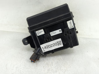 compare product 2017-2019 Kia Sportage Fusebox Fuse Box Panel Relay Module P/N:91950-D9BC0 Fits Fits 2017 2018 2019 OEM Used Auto Parts
