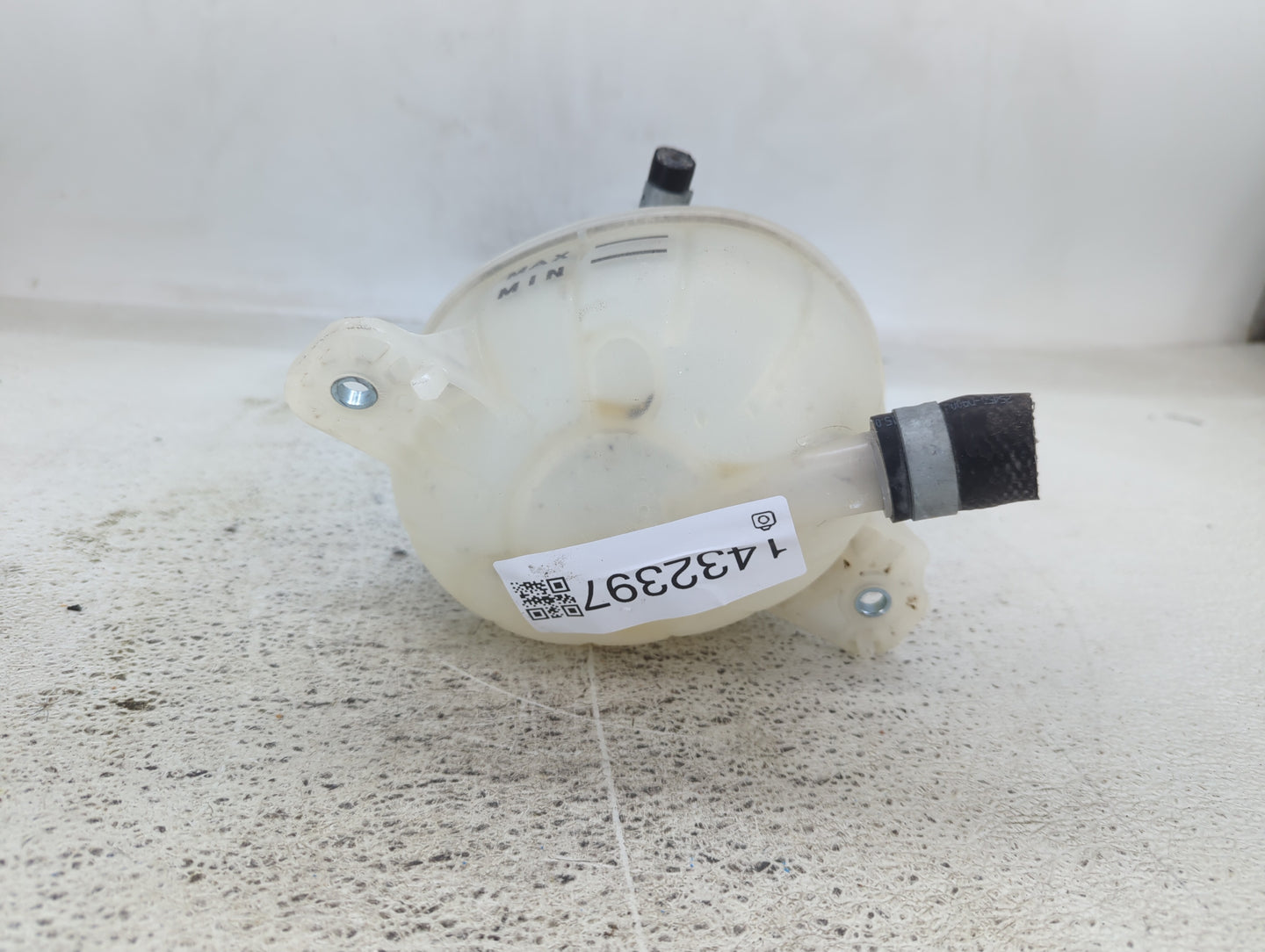 2017-2021 Kia Sportage Radiator Coolant Overflow Expansion Tank Bottle 1432397 - Oemusedautoparts1.com