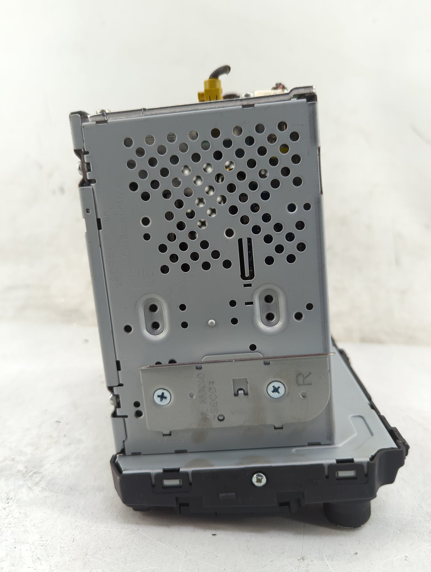 2017-2019 Kia Sportage Radio AM FM Cd Player Receiver Replacement P/N:96180-D9410WK AM1A3D9AN Fits Fits 2017 2018 2019 OEM U