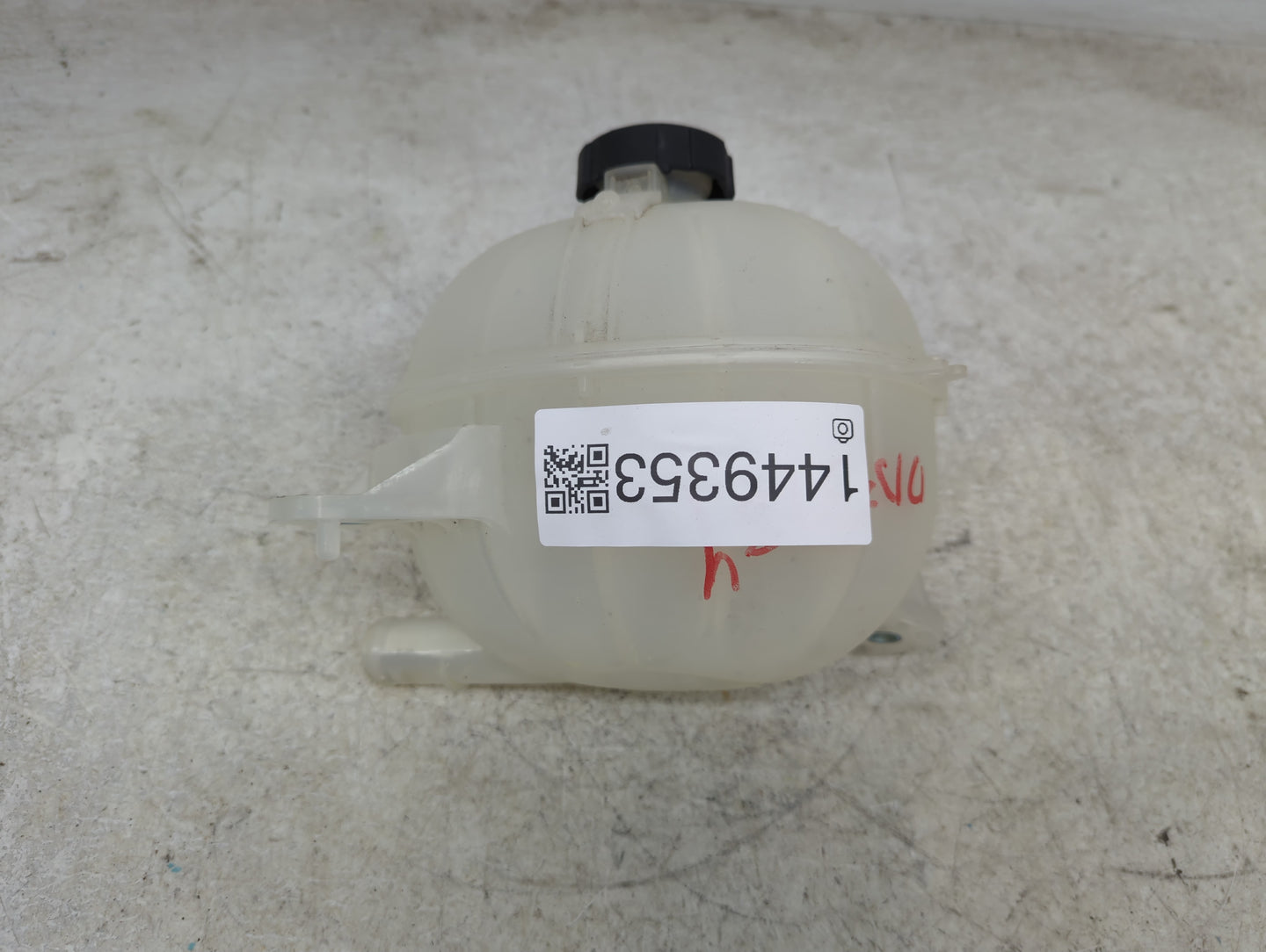 2017-2021 Kia Sportage Radiator Coolant Overflow Expansion Tank Bottle 1449353 - Oemusedautoparts1.com