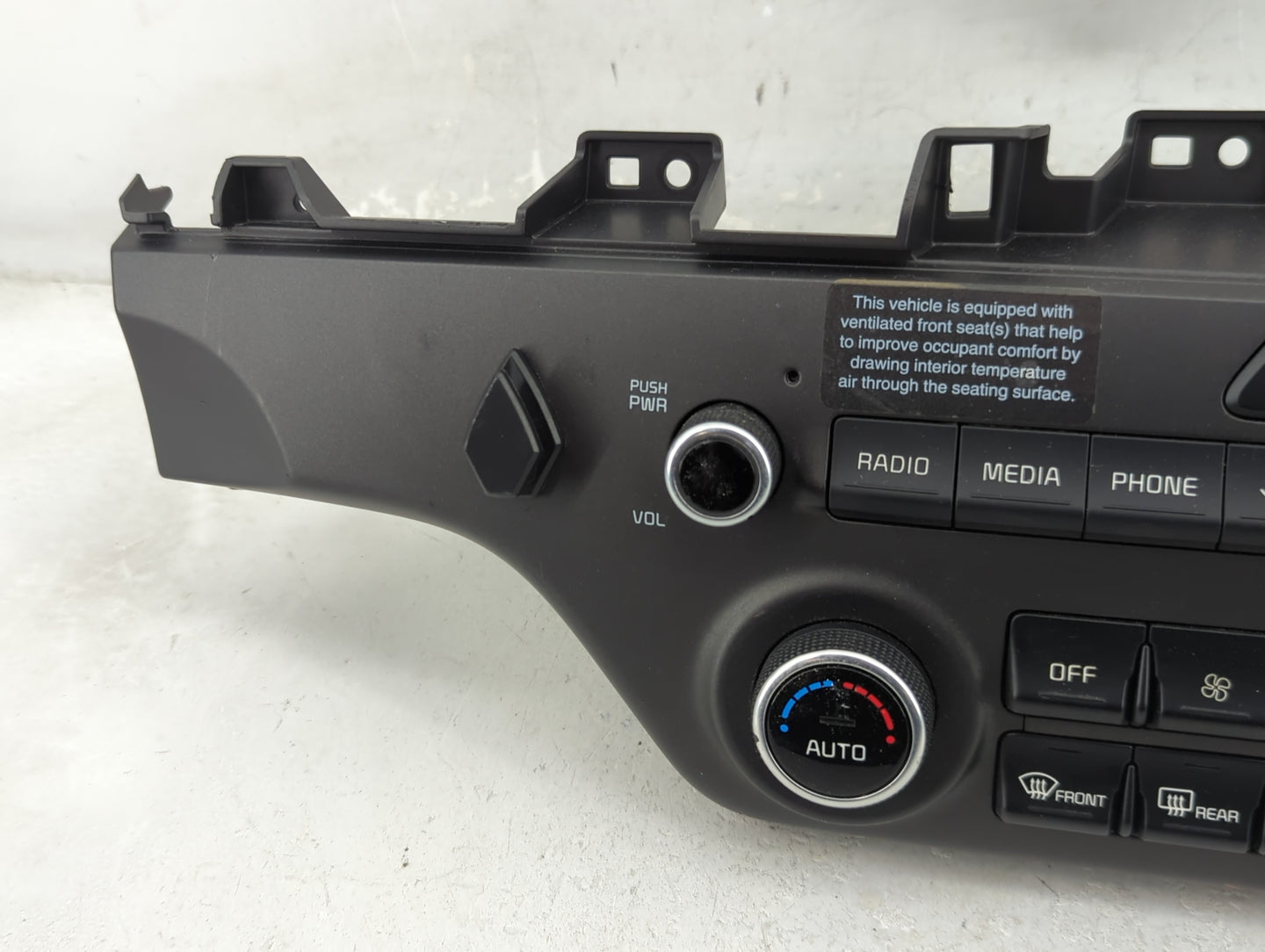 2017-2019 Kia Sportage Climate Control Module Temperature AC/Heater Replacement P/N:84745-D9300 Fits Fits 2017 2018 2019 OEM