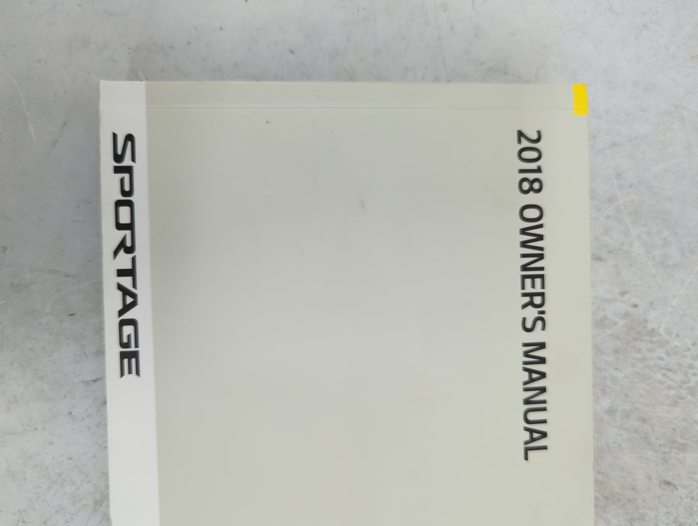 2018 Kia Sportage Owners Manual Book Guide P/N:ID9O-EU75C OEM Used Auto Parts - Oemusedautoparts1.com
