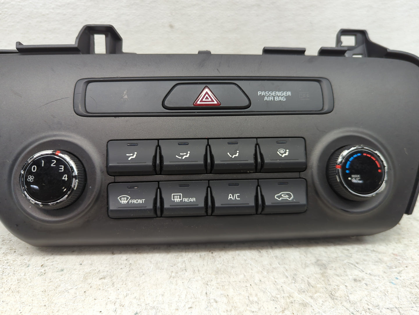 2017-2019 Kia Sportage Climate Control Module Temperature AC/Heater Replacement P/N:97250-D9021AK5 Fits Fits 2017 2018 2019 