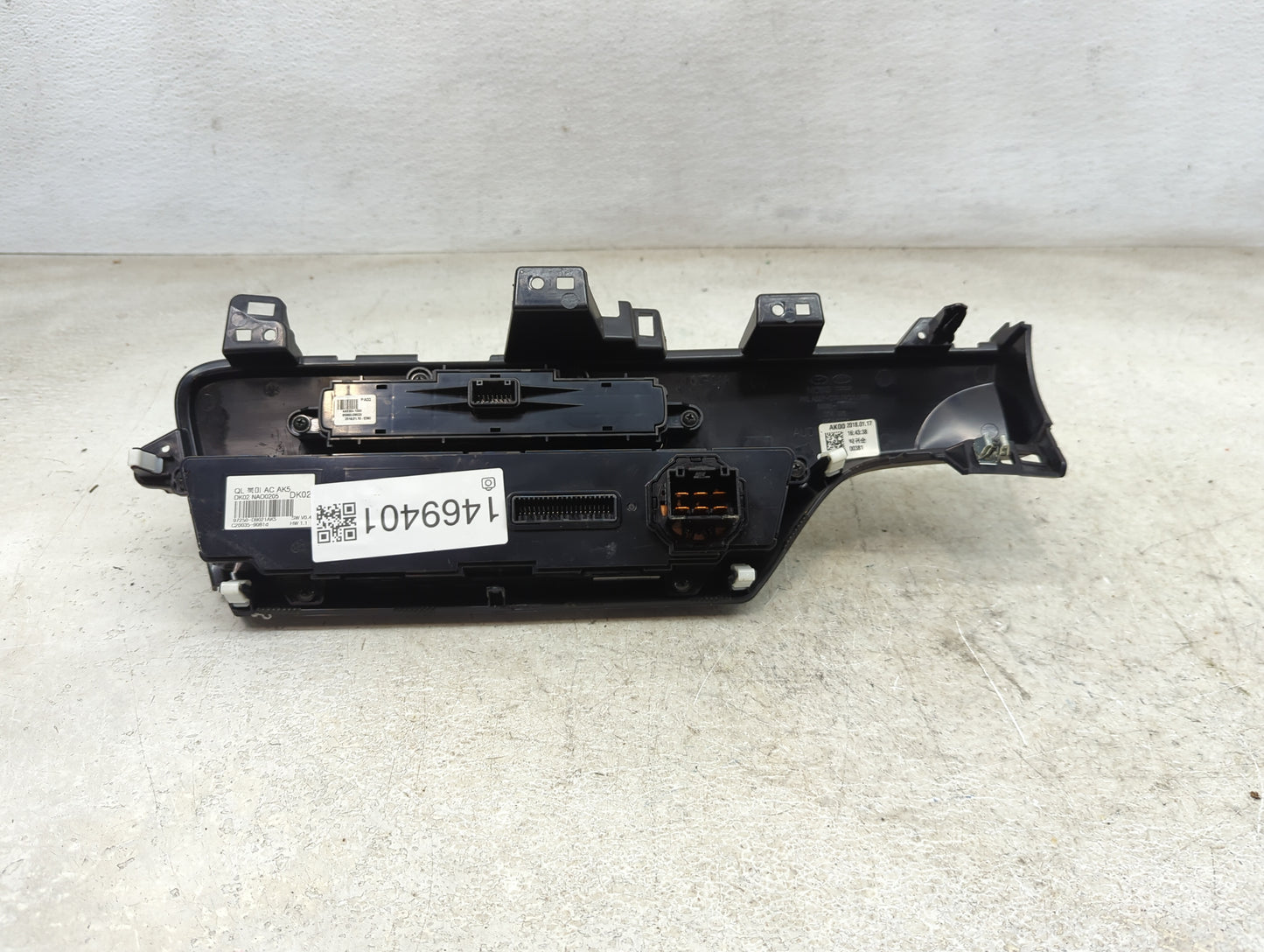 2017-2019 Kia Sportage Climate Control Module Temperature AC/Heater Replacement P/N:97250-D9021AK5 Fits Fits 2017 2018 2019 