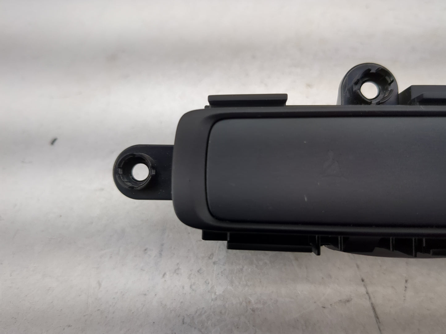 2018 Kia Sportage Hazard Switch 4a9364-1000|95960-d9020 - Oemusedautoparts1.com