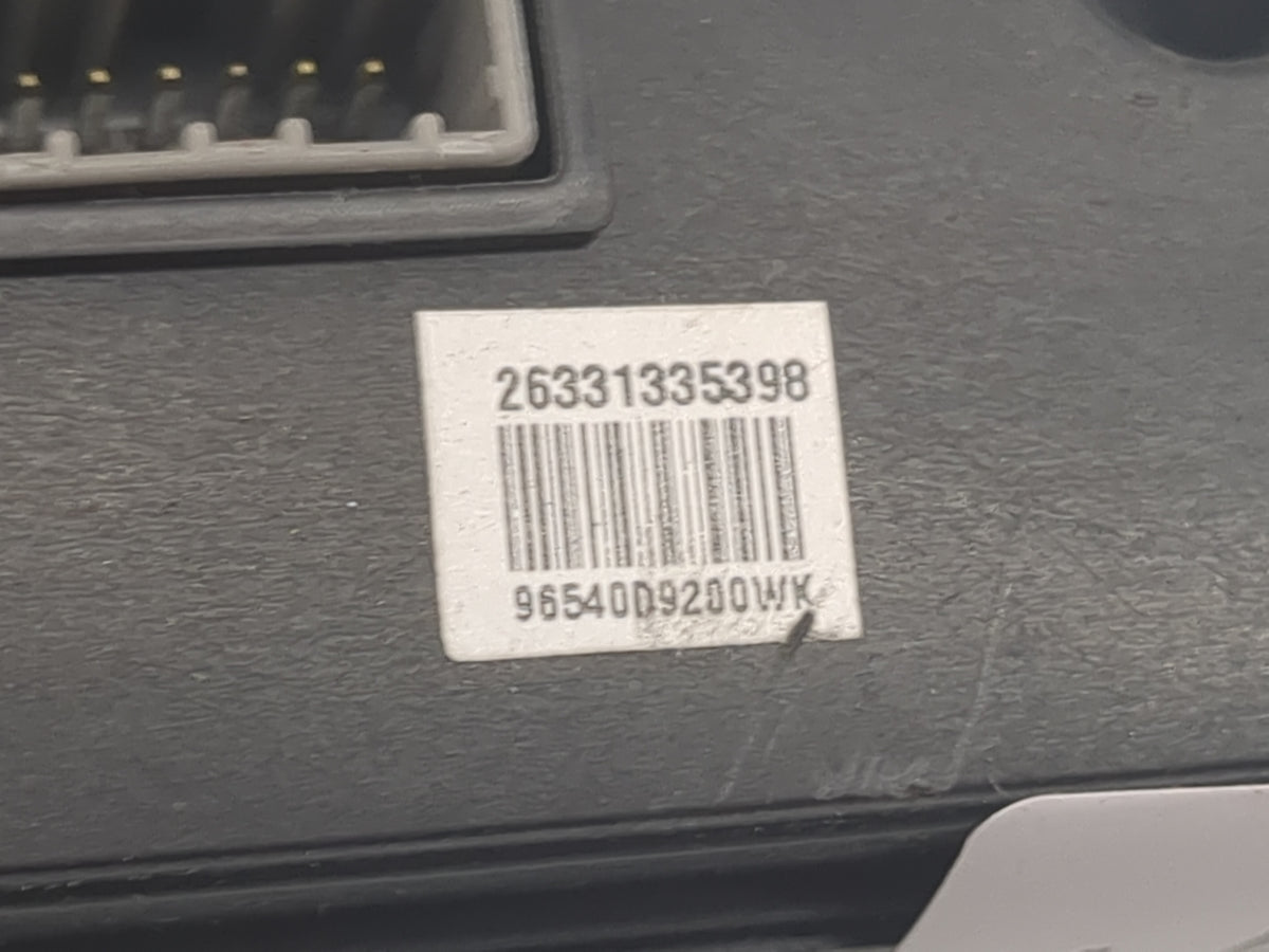 2017-2019 Kia Sportage Radio Control Panel 1517037 - Oemusedautoparts1.com
