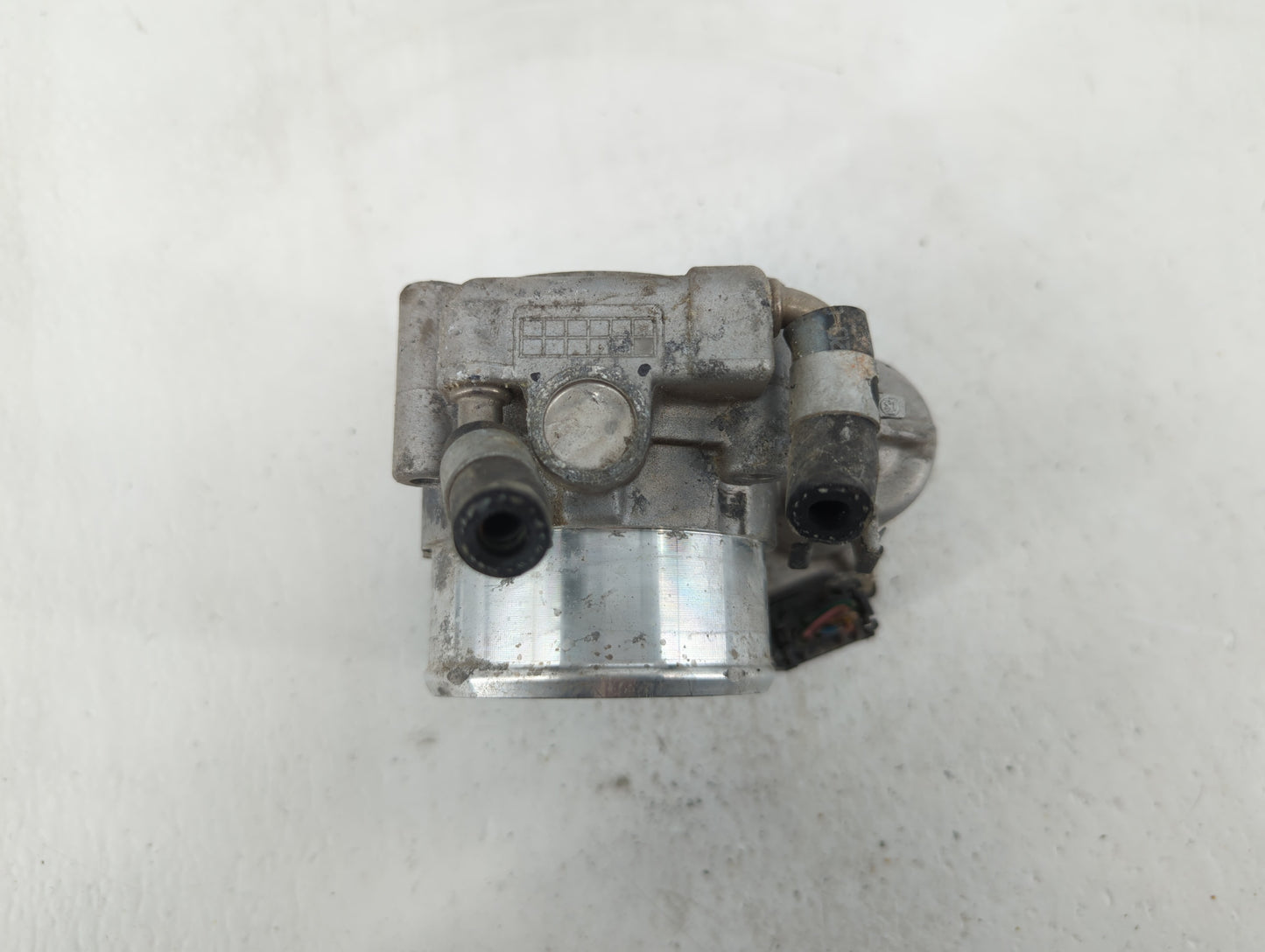 2017-2021 Kia Sportage Throttle Body P/N:35100-2G600 Fits Fits 2015 2016 2017 2018 2019 2020 2021 OEM Used Auto Parts - Oemu