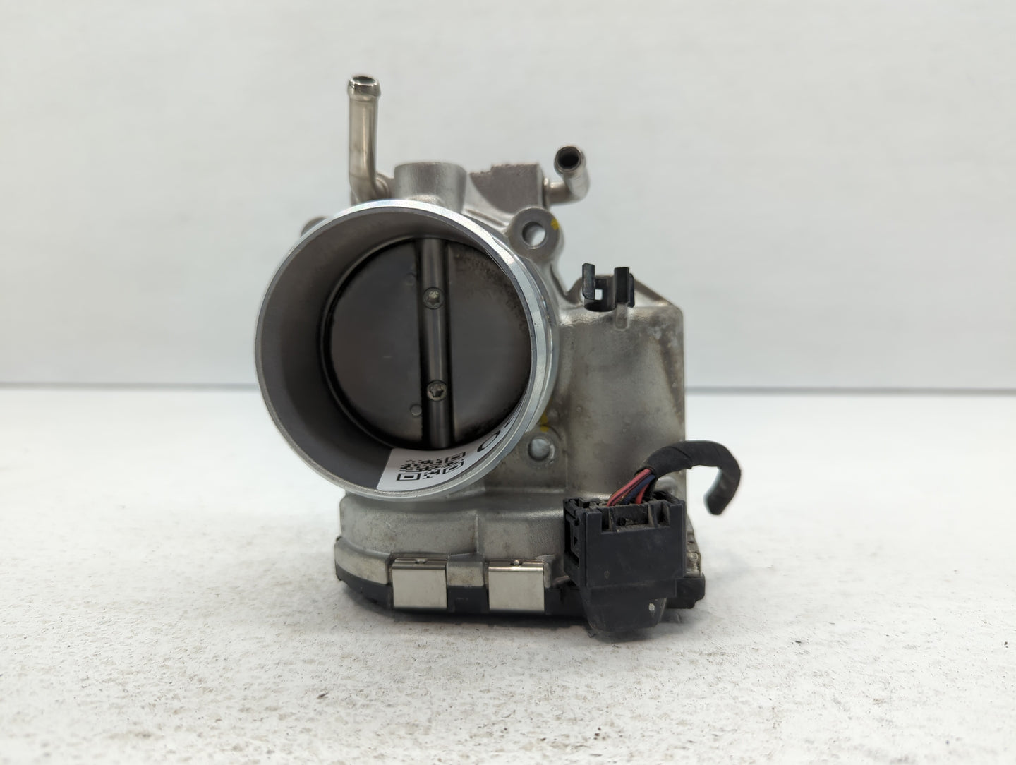 2017-2021 Kia Sportage Throttle Body P/N:35100-2G600 Fits Fits 2015 2016 2017 2018 2019 2020 2021 OEM Used Auto Parts - Oemu