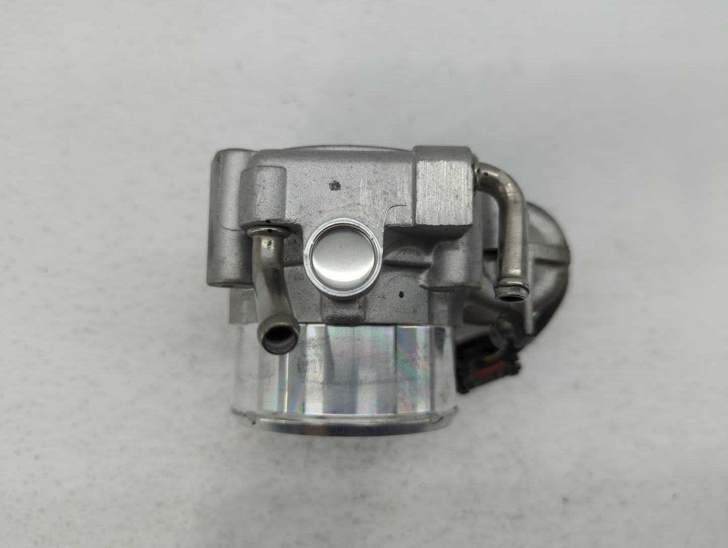 2017-2021 Kia Sportage Throttle Body P/N:35100-2G600 Fits Fits 2015 2016 2017 2018 2019 2020 2021 OEM Used Auto Parts - Oemu