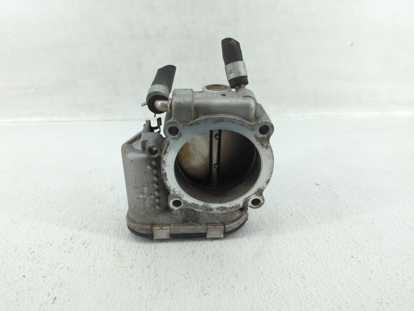 2017-2021 Kia Sportage Throttle Body P/N:35100-2G600 Fits Fits 2015 2016 2017 2018 2019 2020 2021 OEM Used Auto Parts - Oemu