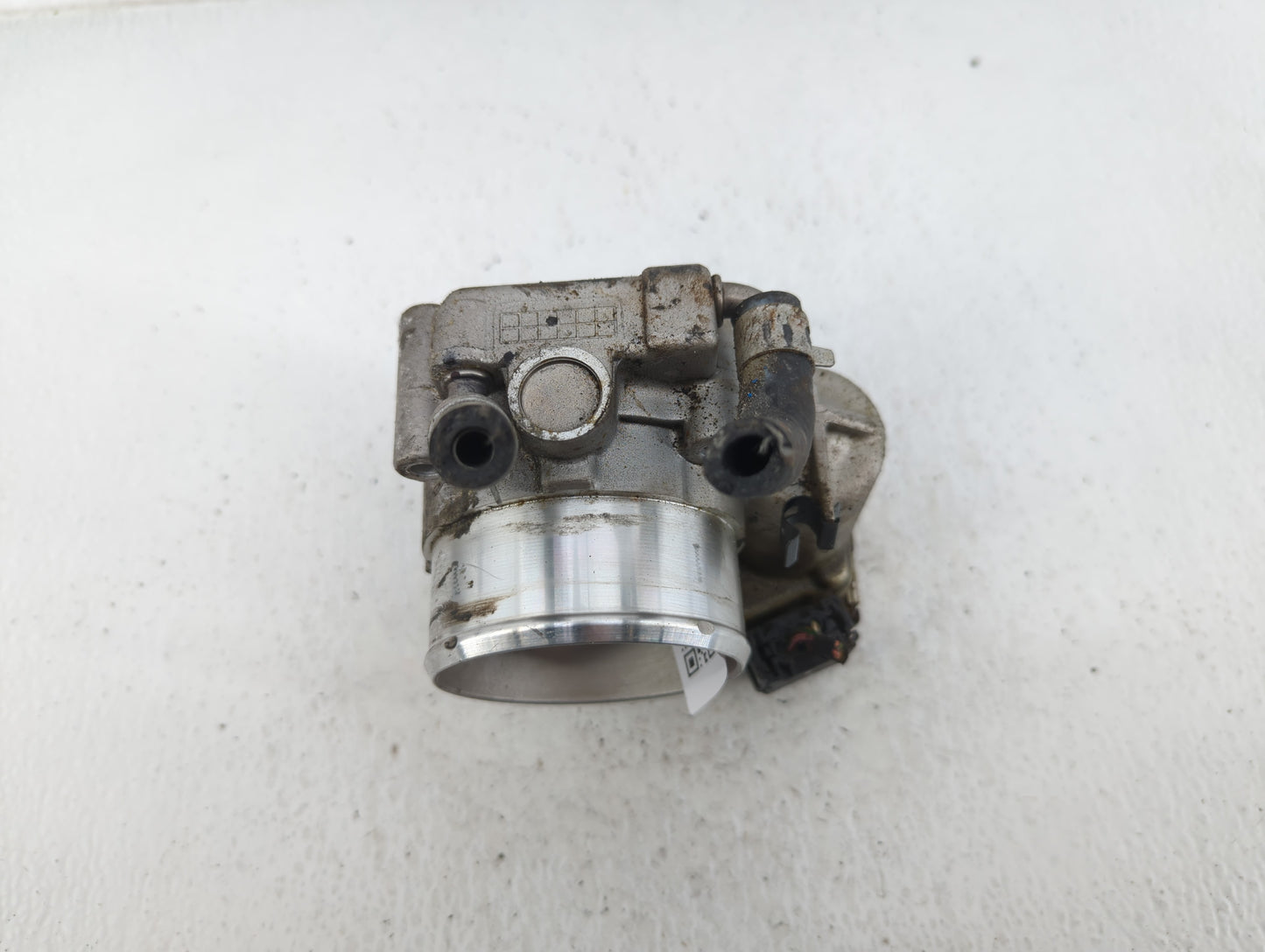 2017-2021 Kia Sportage Throttle Body P/N:35100-2G600 Fits Fits 2015 2016 2017 2018 2019 2020 2021 OEM Used Auto Parts - Oemu