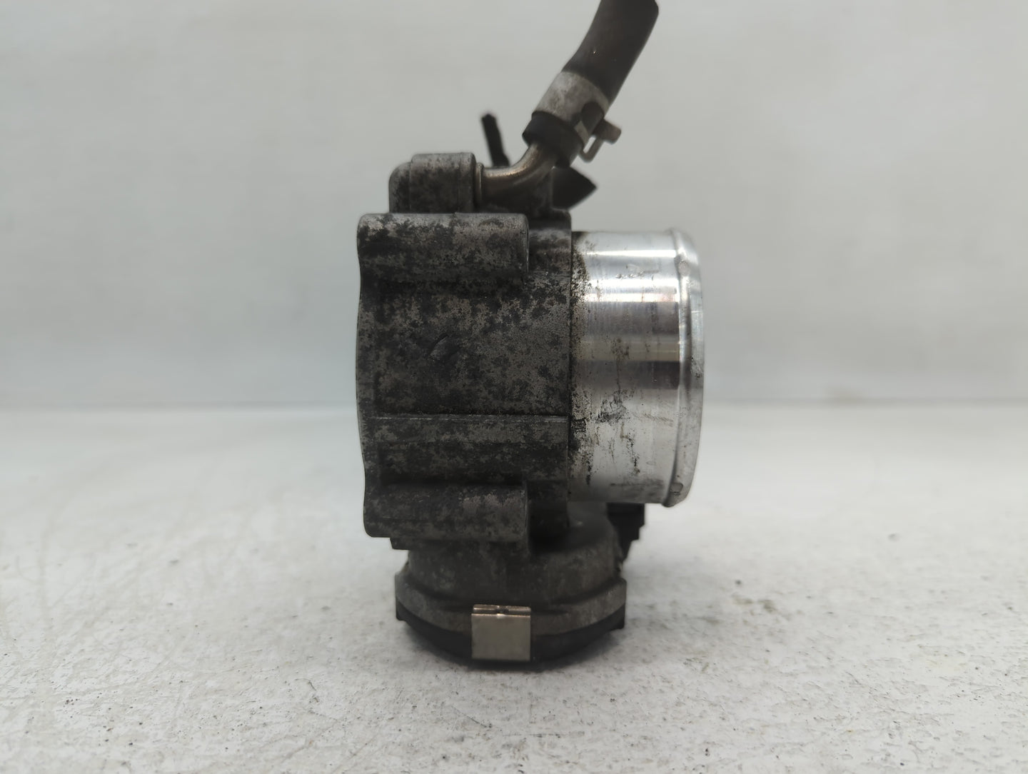 2017-2021 Kia Sportage Throttle Body P/N:0 280 750 618 35100-2G600 Fits Fits 2015 2016 2017 2018 2019 2020 2021 OEM Used Aut