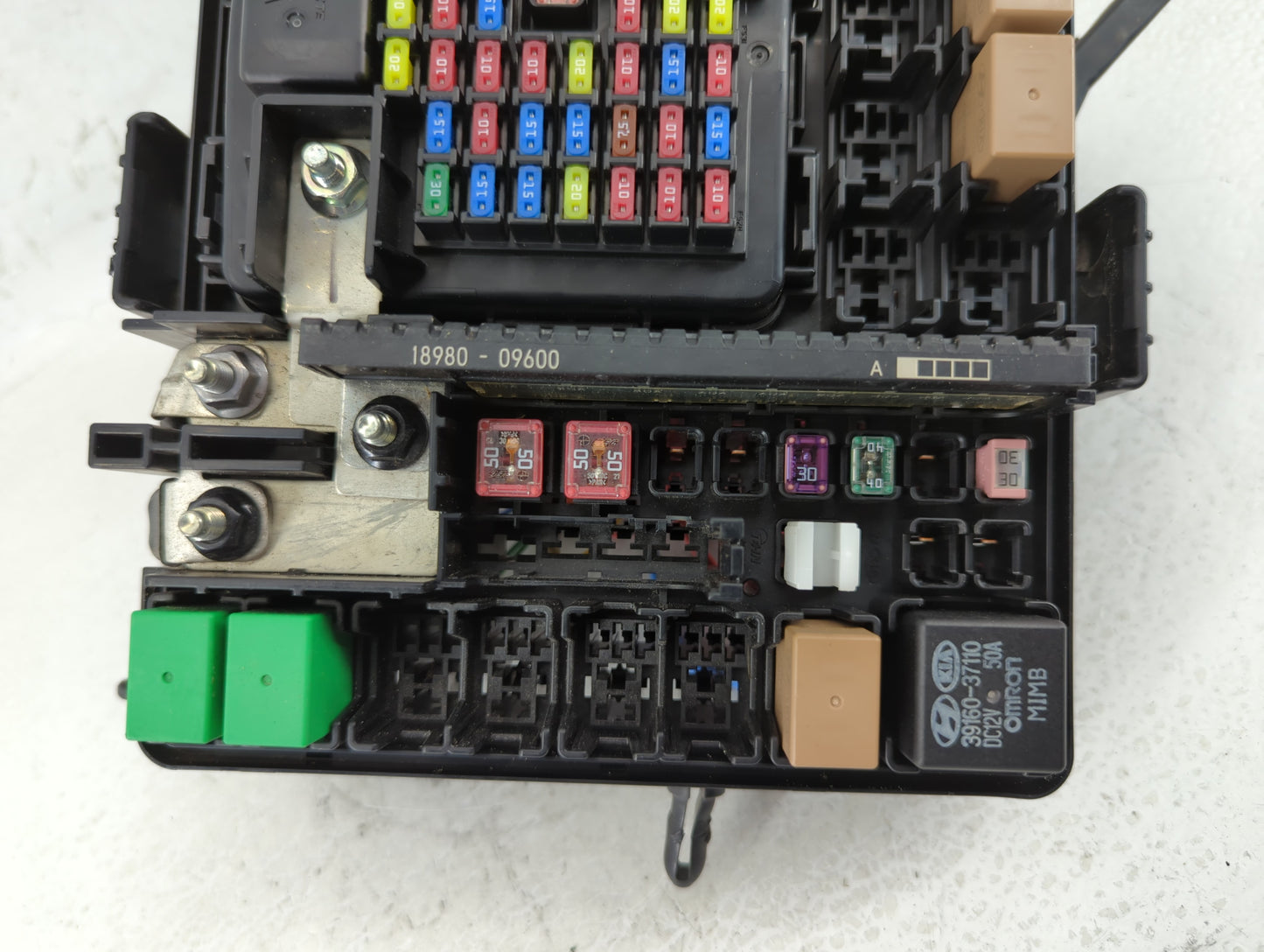 2017-2019 Kia Sportage Fusebox Fuse Box Panel Relay Module P/N:91470D9130 Fits Fits 2017 2018 2019 OEM Used Auto Parts - Oem