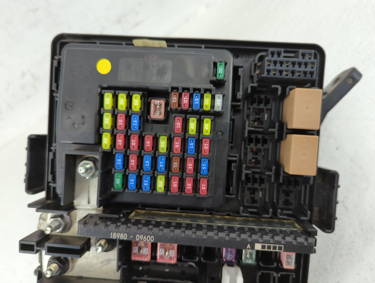2017-2019 Kia Sportage Fusebox Fuse Box Panel Relay Module P/N:91470D9130 Fits Fits 2017 2018 2019 OEM Used Auto Parts - Oem