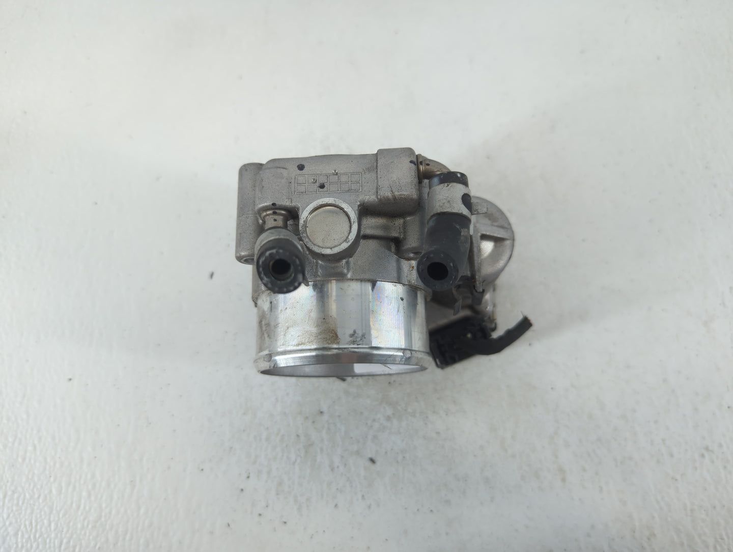 2017-2021 Kia Sportage Throttle Body P/N:35100-2G600 Fits Fits 2015 2016 2017 2018 2019 2020 2021 OEM Used Auto Parts - Oemu