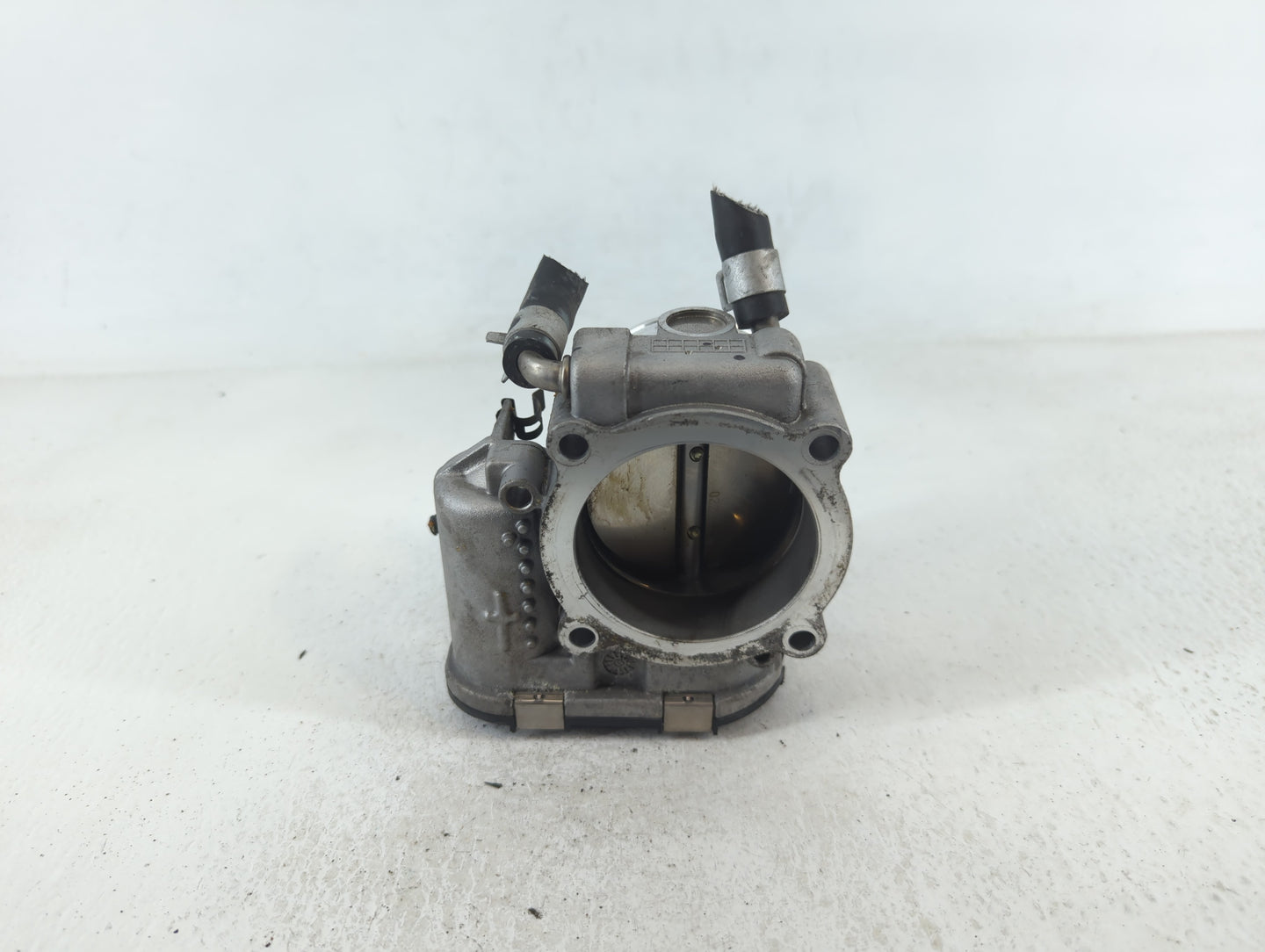 2017-2021 Kia Sportage Throttle Body P/N:35100-2G600 Fits Fits 2015 2016 2017 2018 2019 2020 2021 OEM Used Auto Parts - Oemu