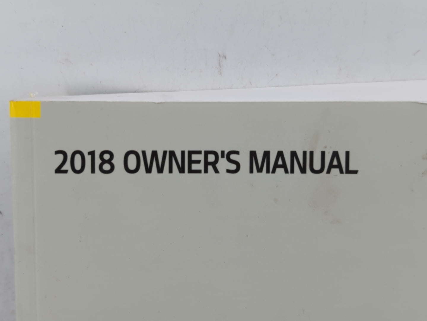 2018 Kia Sportage Owners Manual Book Guide P/N:ID9O-EC73A OEM Used Auto Parts - Oemusedautoparts1.com