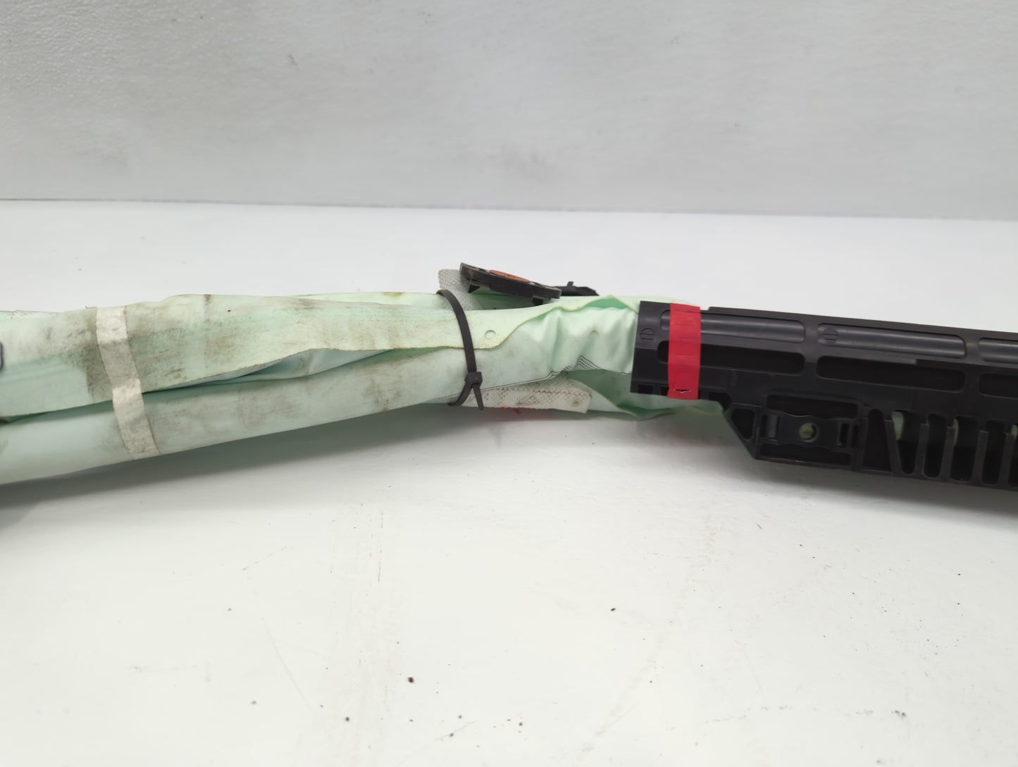 2018-2020 Kia Stinger Passenger Curtain Air Bag Oem - Oemusedautoparts1.com