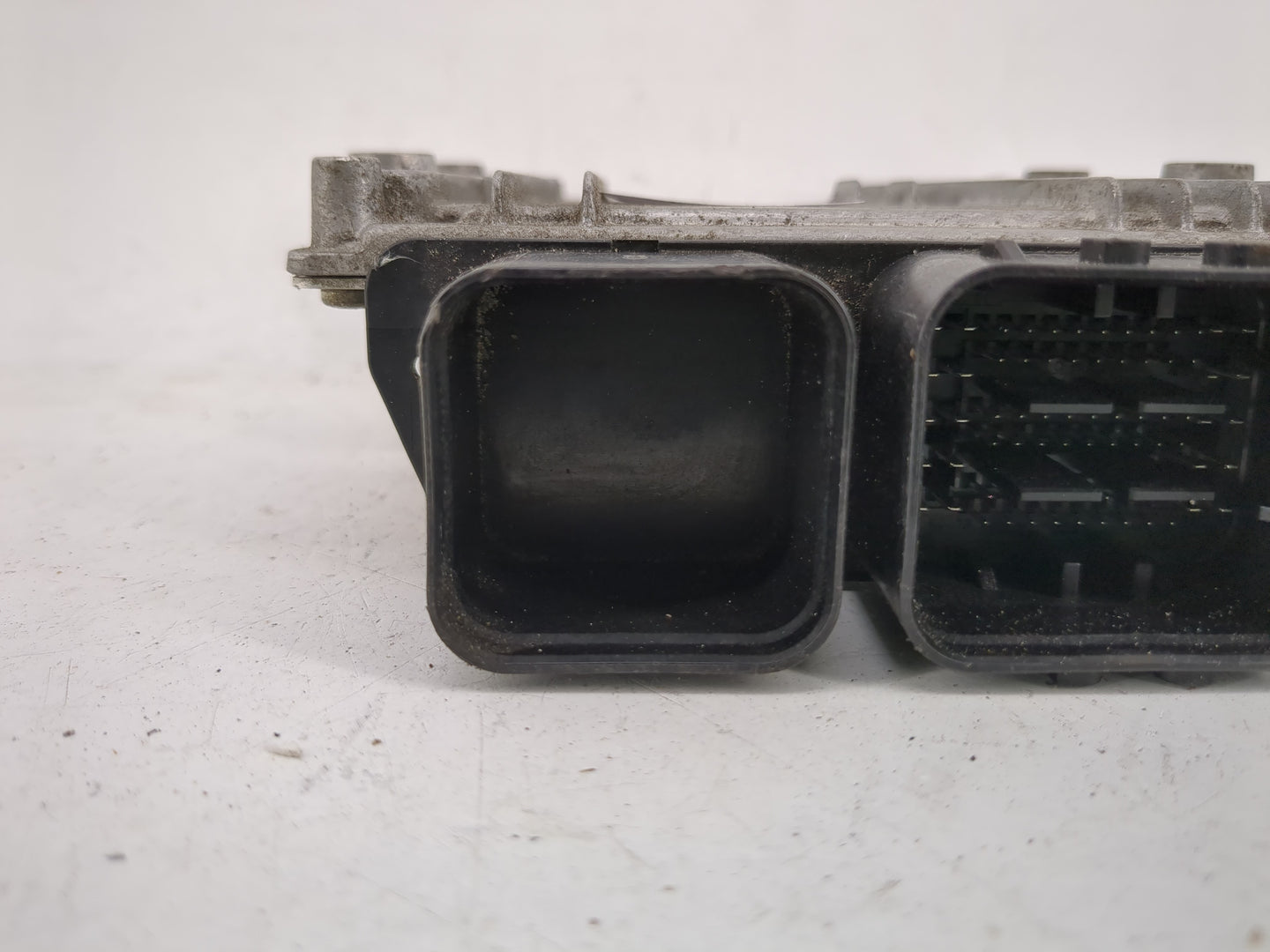 2018-2019 Kia Stinger PCM Engine Control Computer ECU ECM PCU OEM P/N:95441-47560 Fits Fits 2018 2019 OEM Used Auto Parts - 