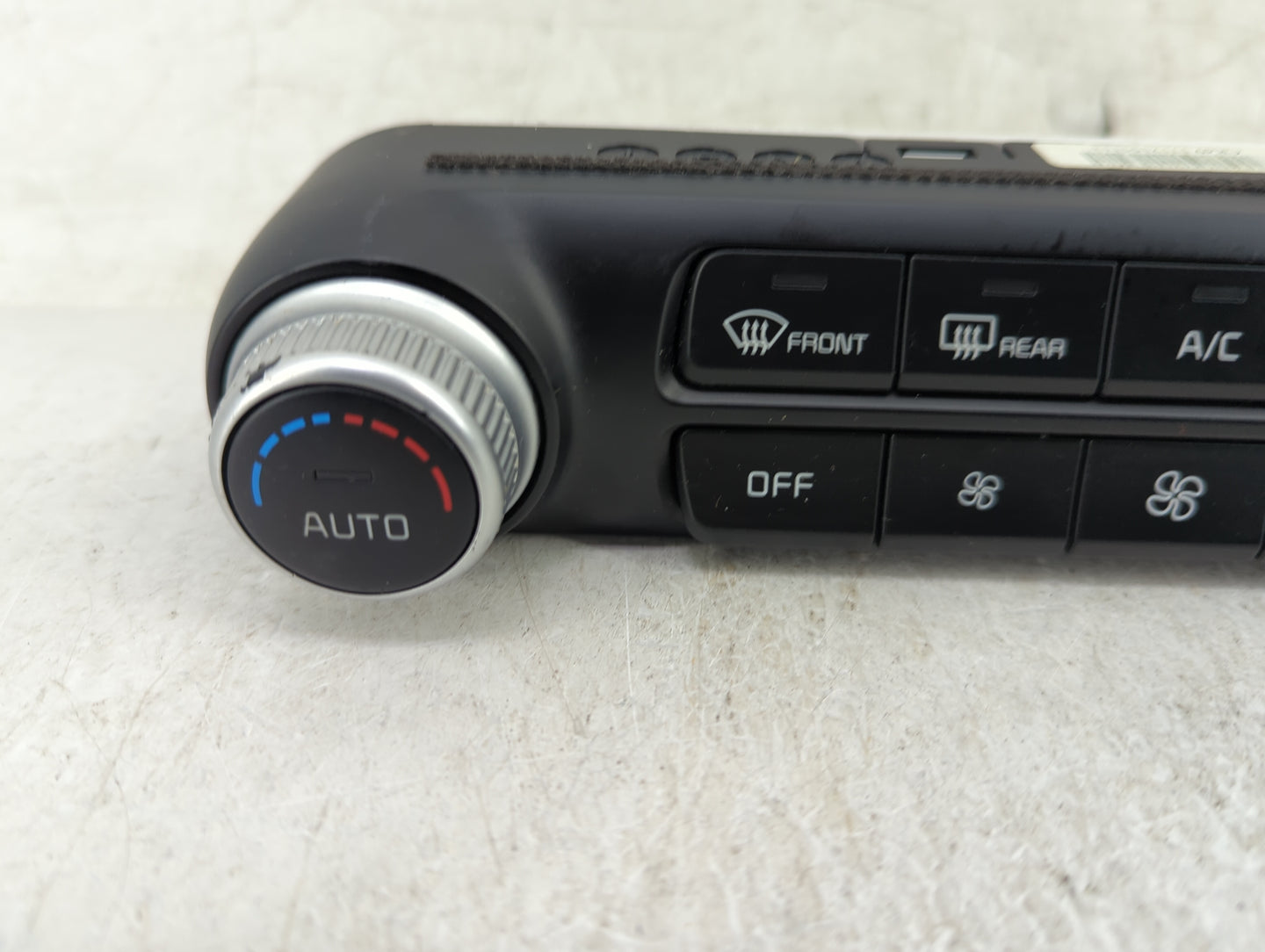 2018-2020 Kia Stinger Climate Control Module Temperature AC/Heater Replacement P/N:97250-J5000 Fits Fits 2018 2019 2020 OEM 