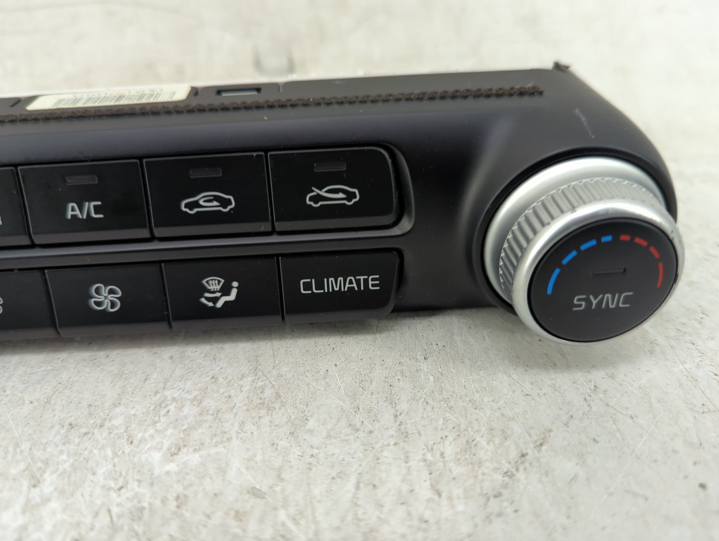 2018-2020 Kia Stinger Climate Control Module Temperature AC/Heater Replacement P/N:97250-J5000 Fits Fits 2018 2019 2020 OEM 