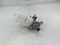2018-2018 Kia Stinger Brake Master Cylinder - Oemusedautoparts1.com