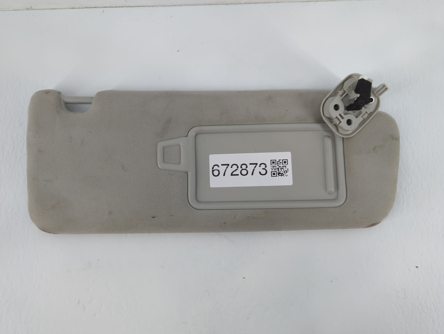 2018-2020 Kia Stinger Sun Visor Shade Replacement Passenger Right Mirror Fits Fits 2018 2019 2020 OEM Used Auto Parts - Oemu