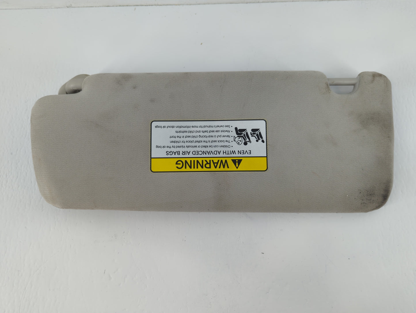 2018-2020 Kia Stinger Sun Visor Shade Replacement Passenger Right Mirror Fits Fits 2018 2019 2020 OEM Used Auto Parts - Oemu