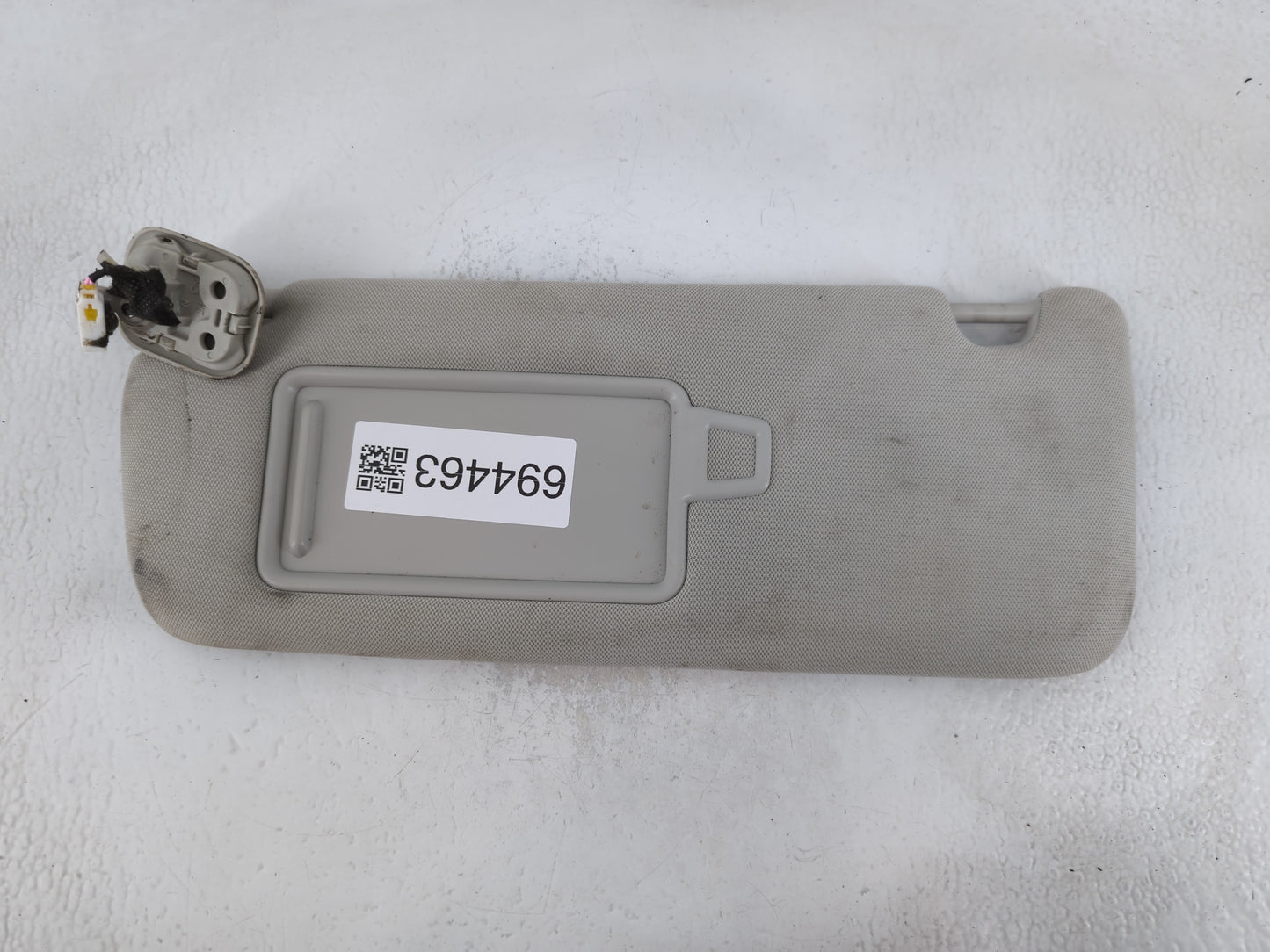 2018-2020 Kia Stinger Sun Visor Shade Replacement Driver Left Mirror Fits Fits 2018 2019 2020 OEM Used Auto Parts - Oemuseda