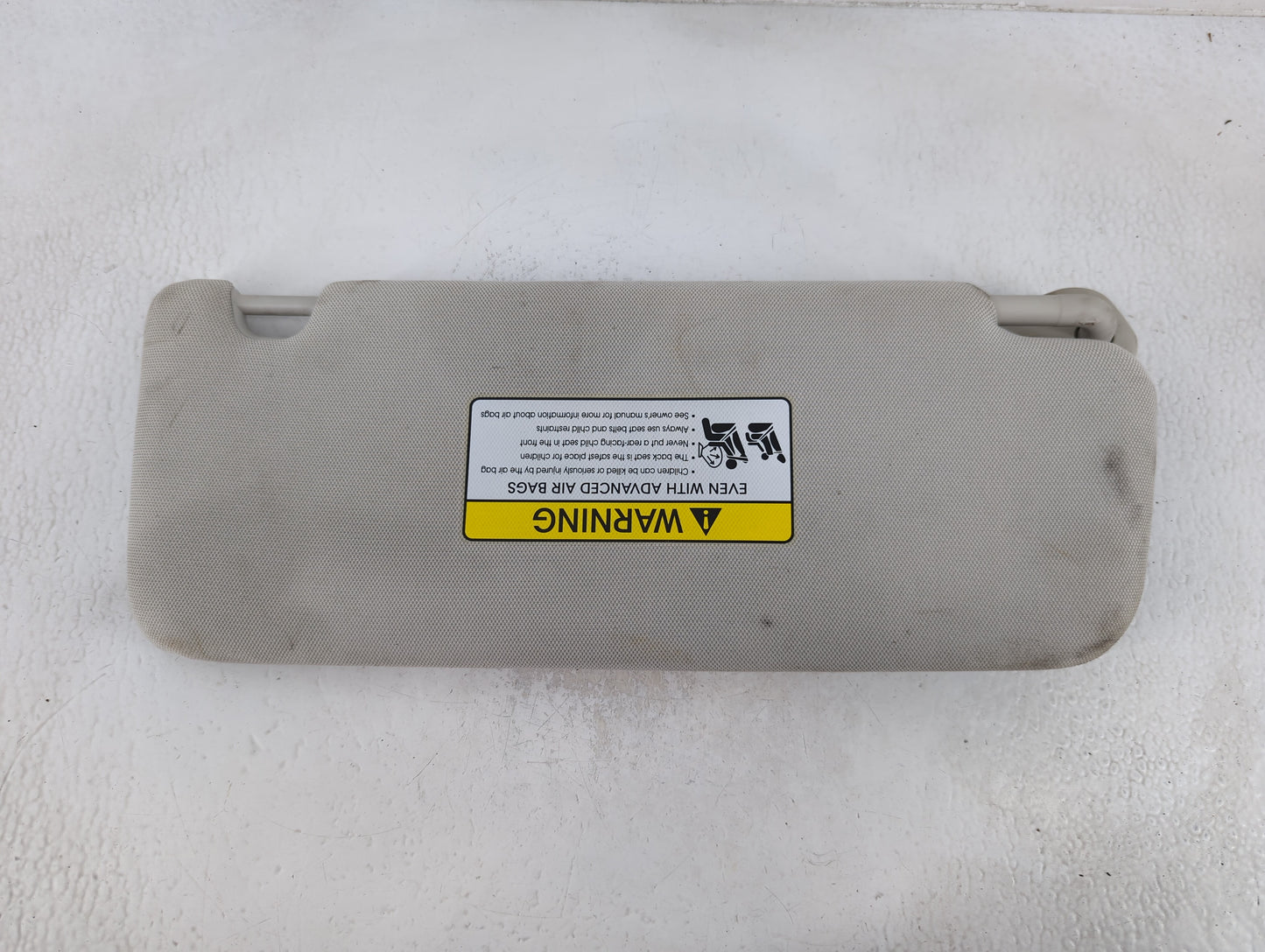 2018-2020 Kia Stinger Sun Visor Shade Replacement Driver Left Mirror Fits Fits 2018 2019 2020 OEM Used Auto Parts - Oemuseda