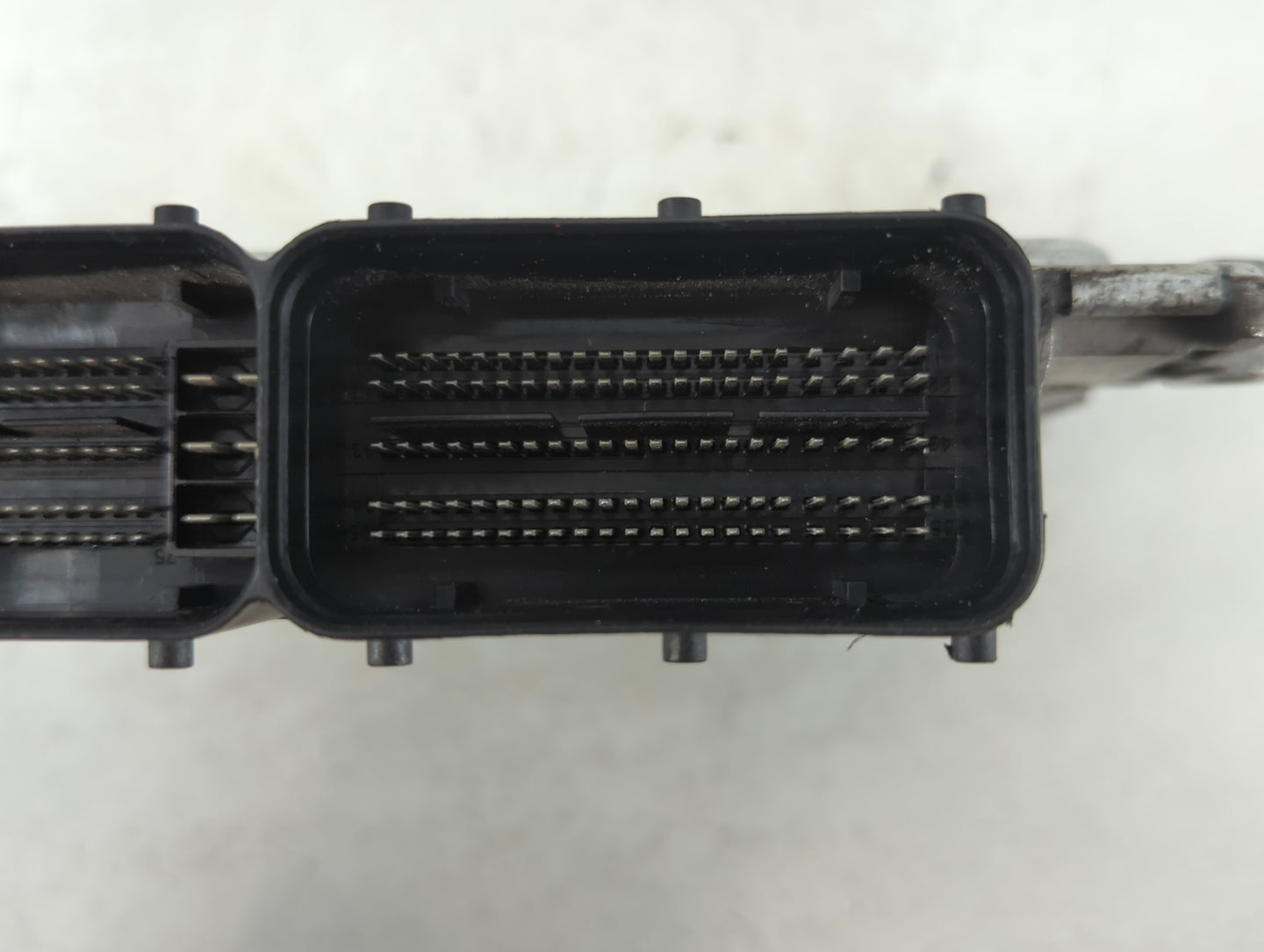 2018-2019 Kia Stinger PCM Engine Control Computer ECU ECM PCU OEM P/N:39130-2CAS2 39100-2CAS2 Fits Fits 2018 2019 OEM Used A