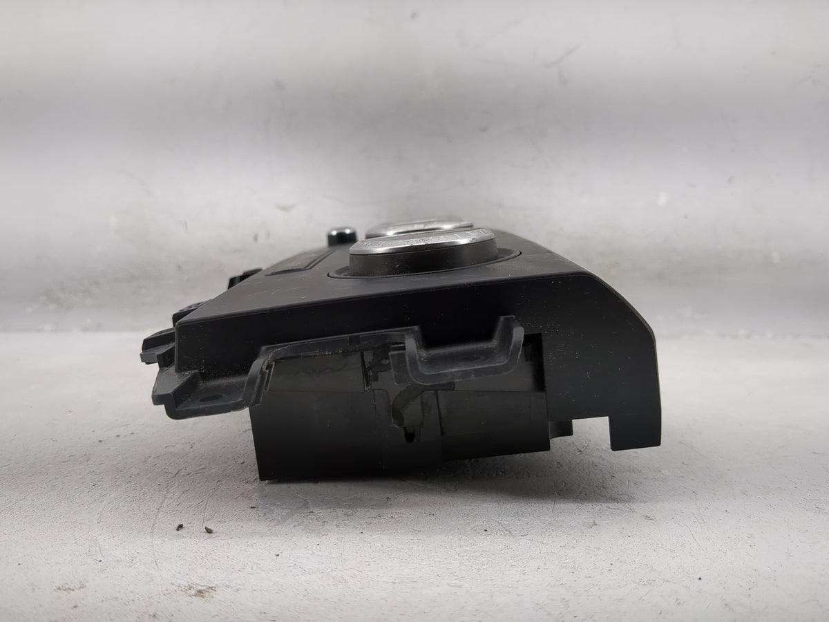 2018 Land Rover Discovery Ac Heater Climate Control Temperature Oem - Oemusedautoparts1.com
